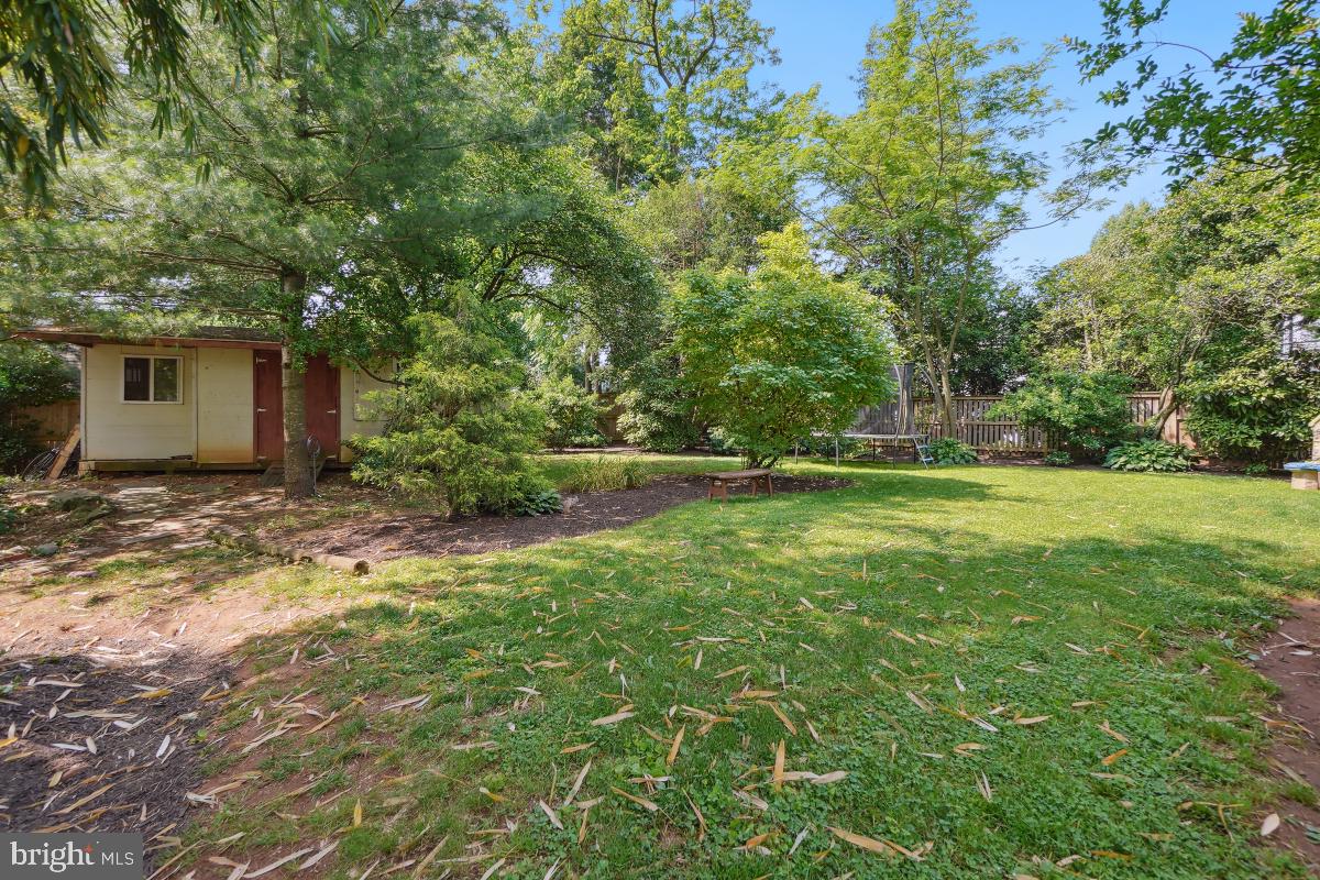 PINEVIEW - Residential