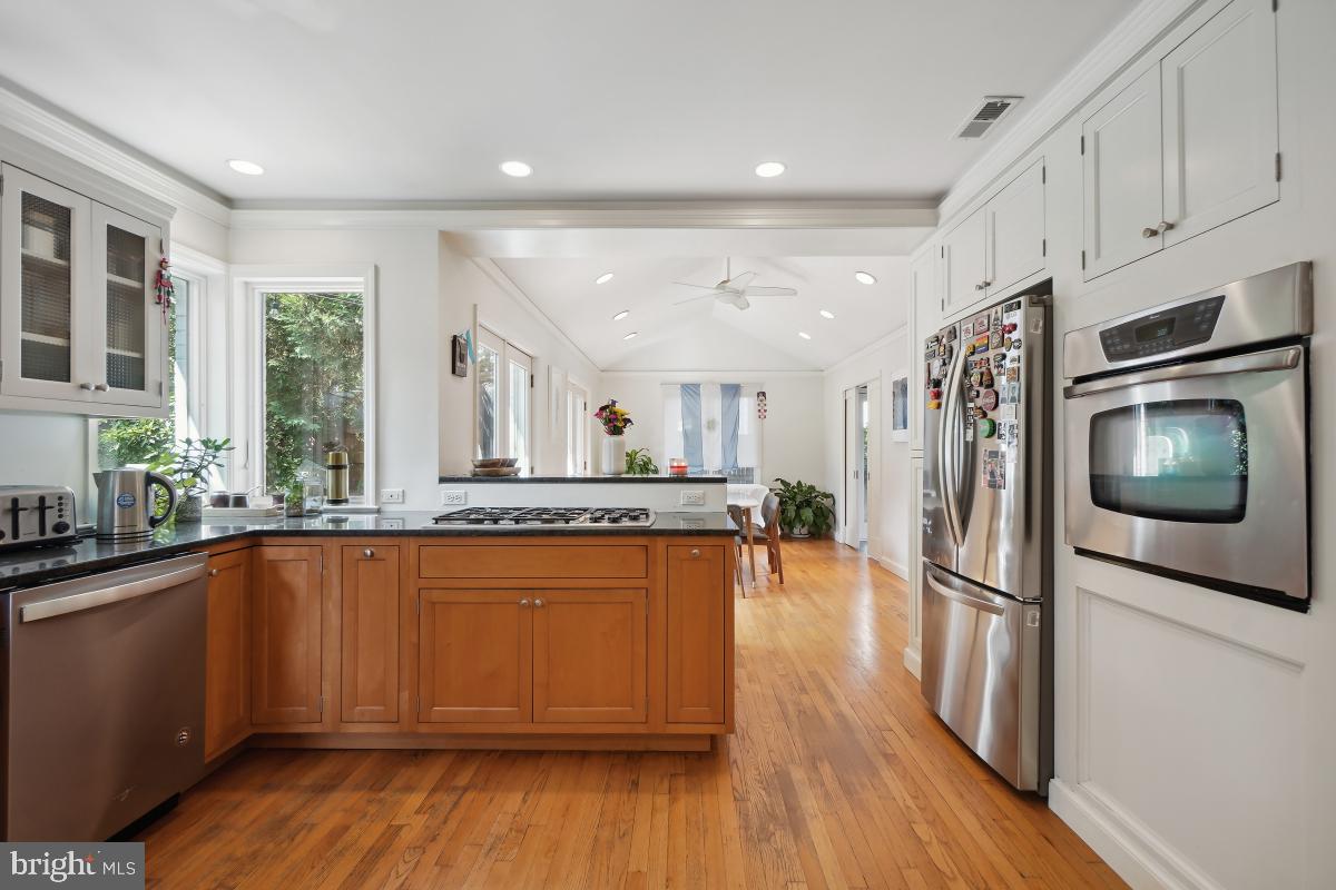 PINEVIEW - Residential