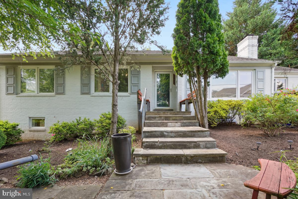 PINEVIEW - Residential