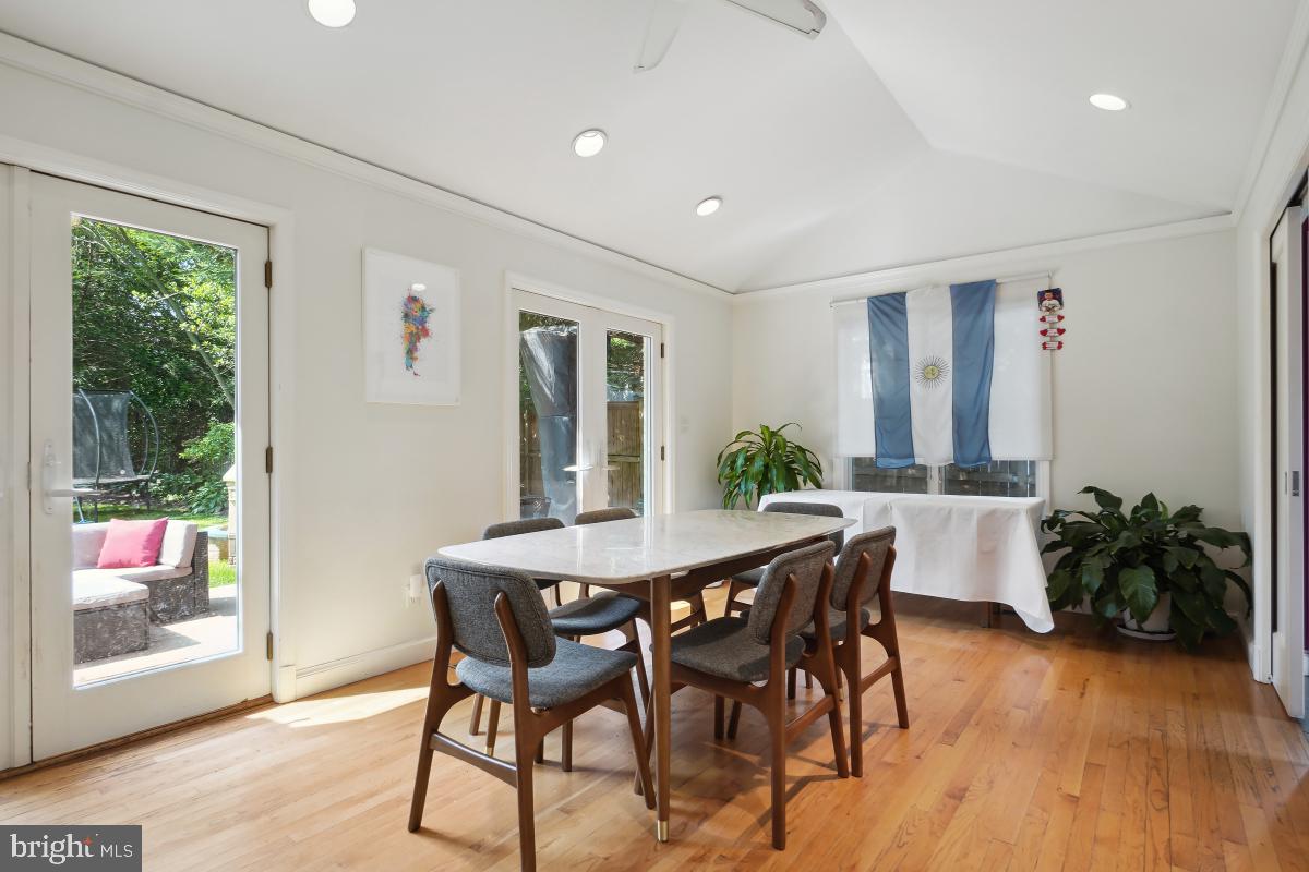 PINEVIEW - Residential