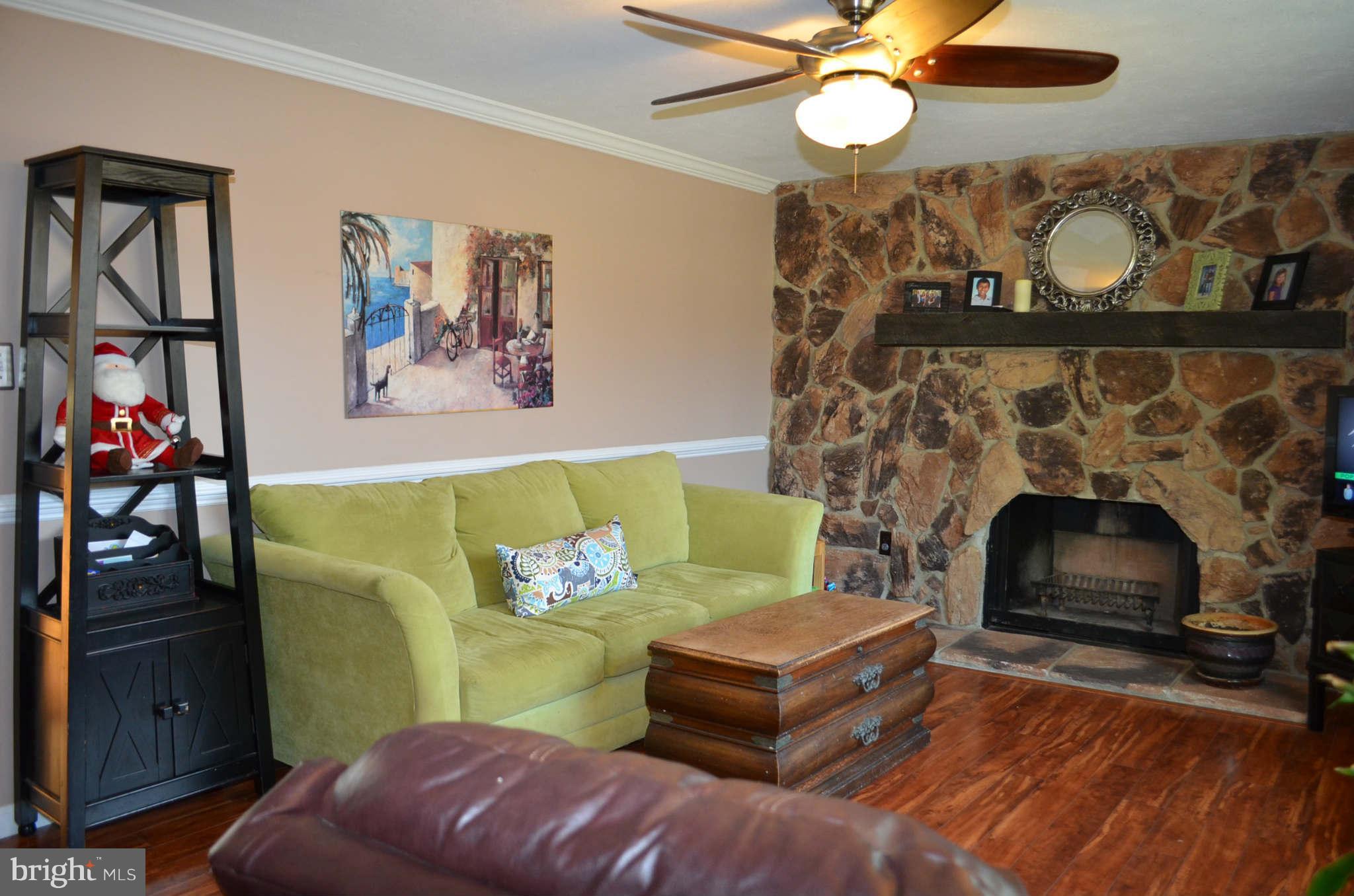 WATERFALL VILLAGE - Residential