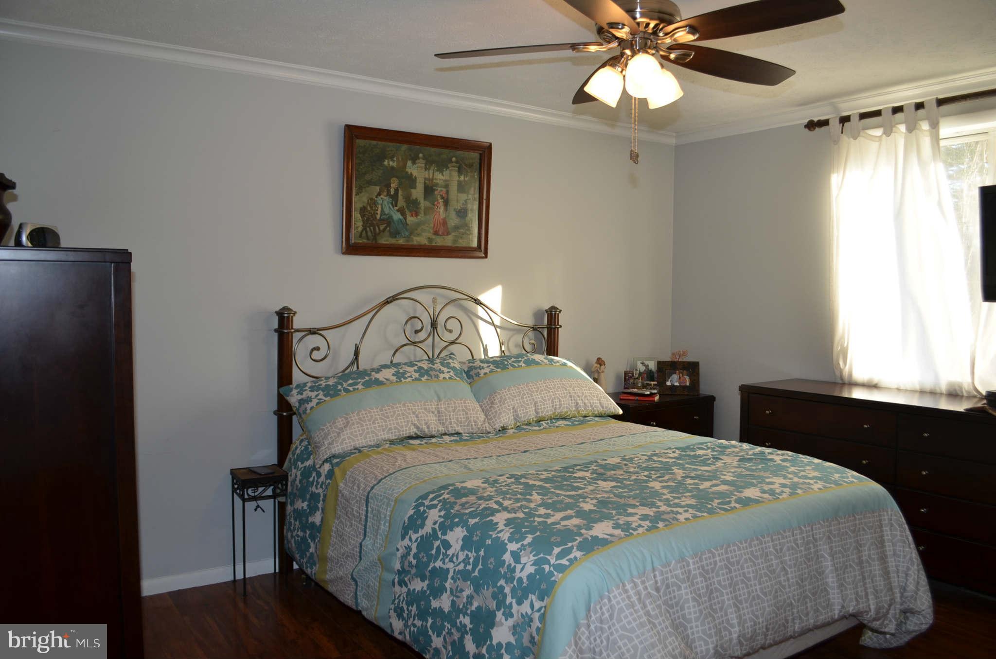 WATERFALL VILLAGE - Residential