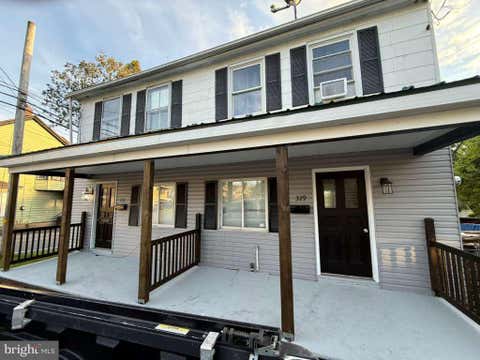Townhouse For Sale - 329 Cathrine Street<br/> ASHLAND, PA 17921