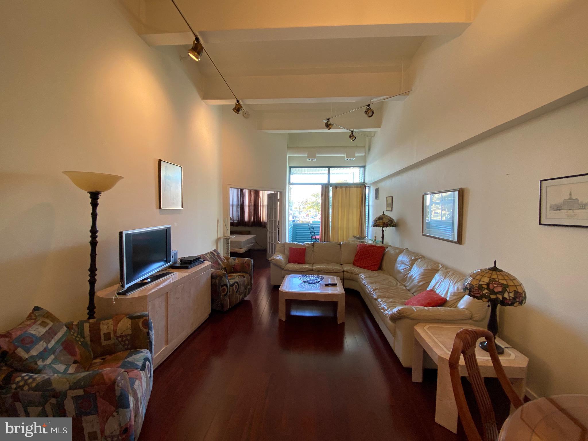 PENN'S LANDING - Residential Lease