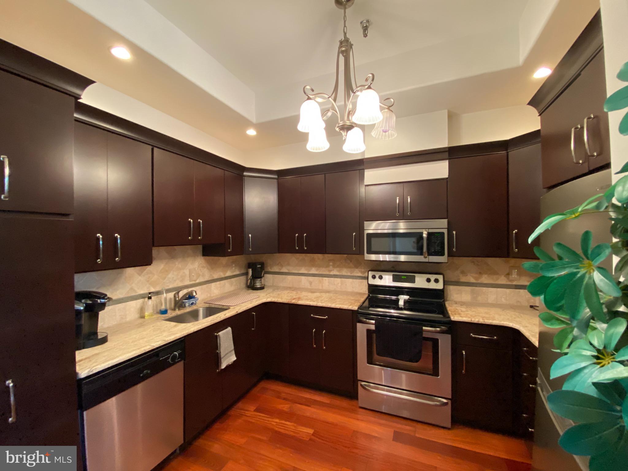 PENN'S LANDING - Residential Lease