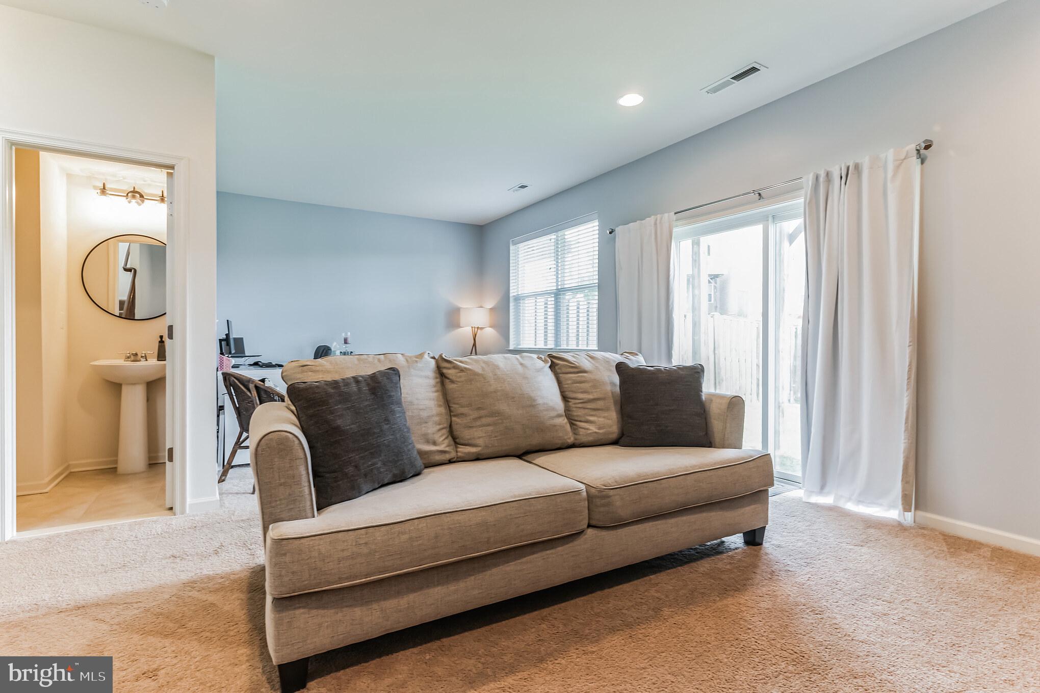 COLONIAL FORGE - Residential