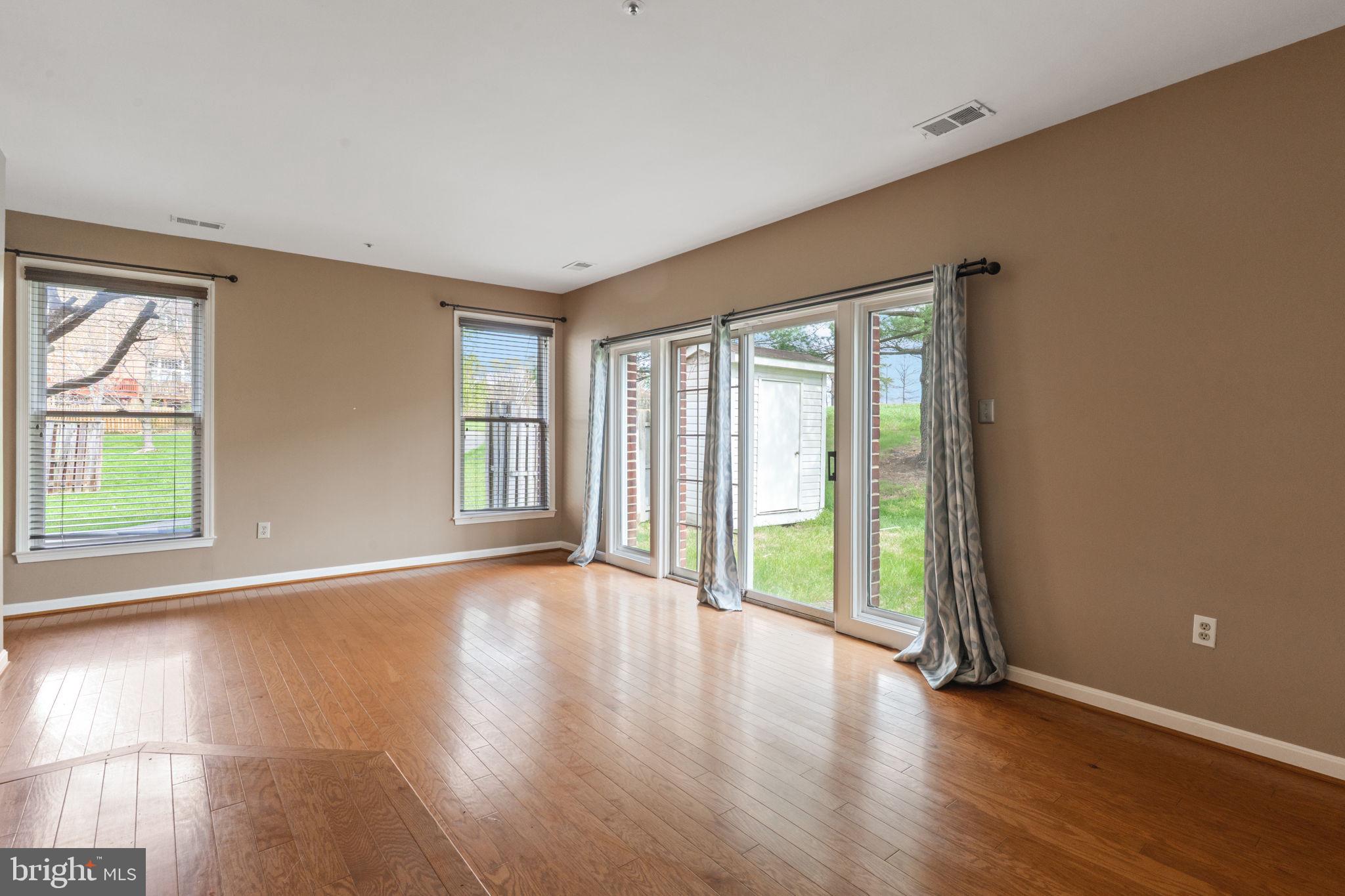 MONTPELIER HILLS - Residential