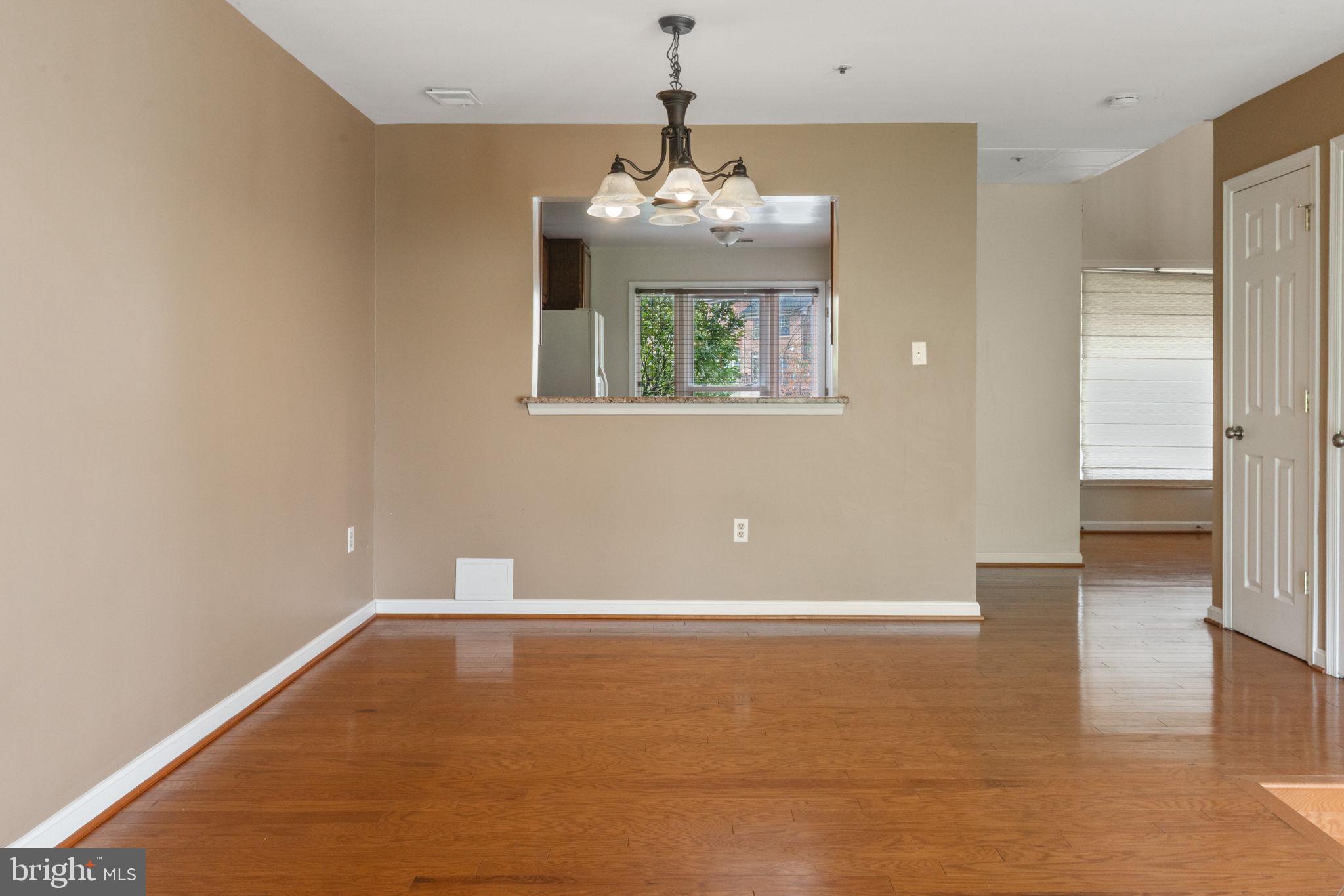 MONTPELIER HILLS - Residential