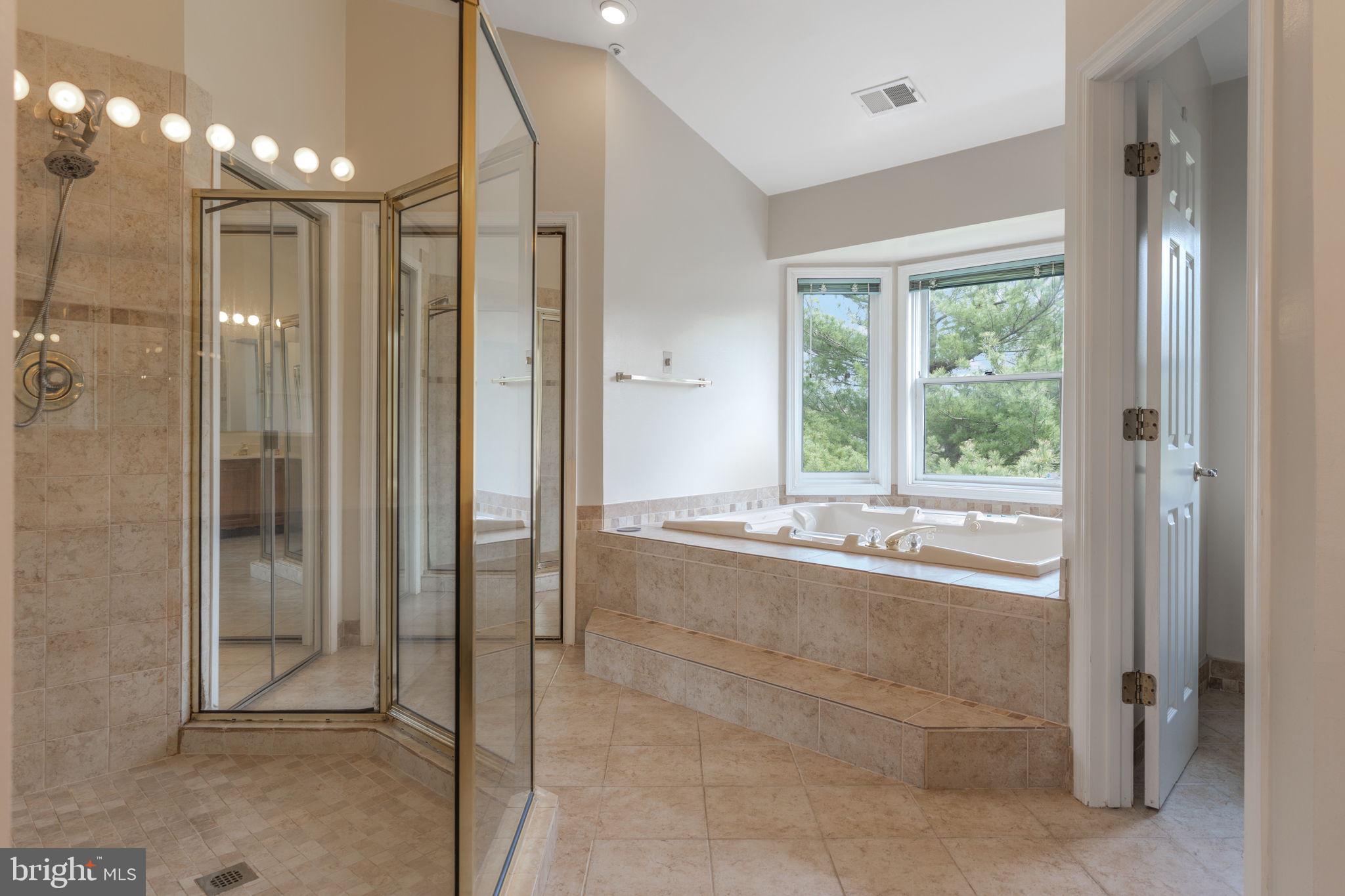 MONTPELIER HILLS - Residential