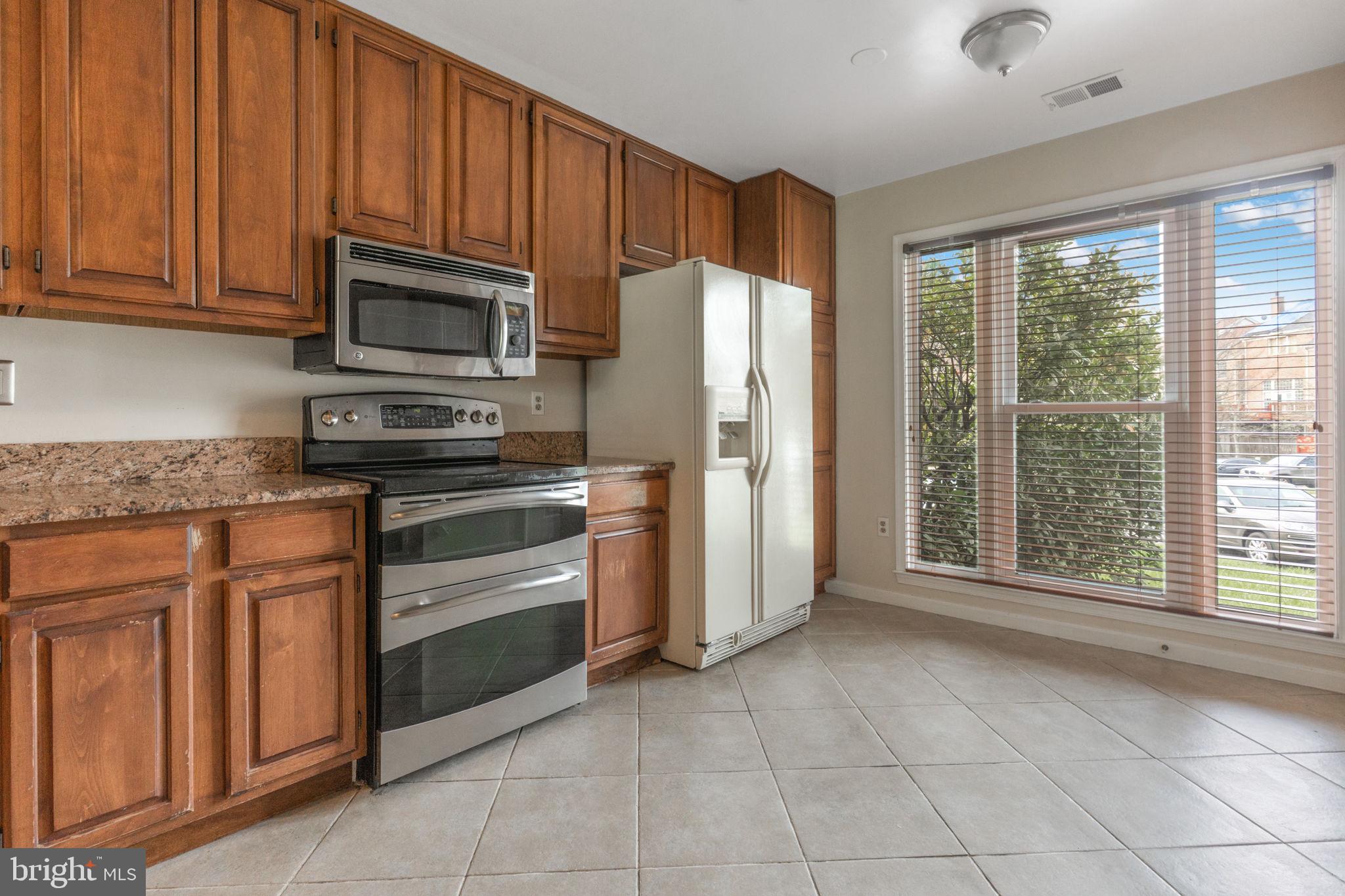 MONTPELIER HILLS - Residential