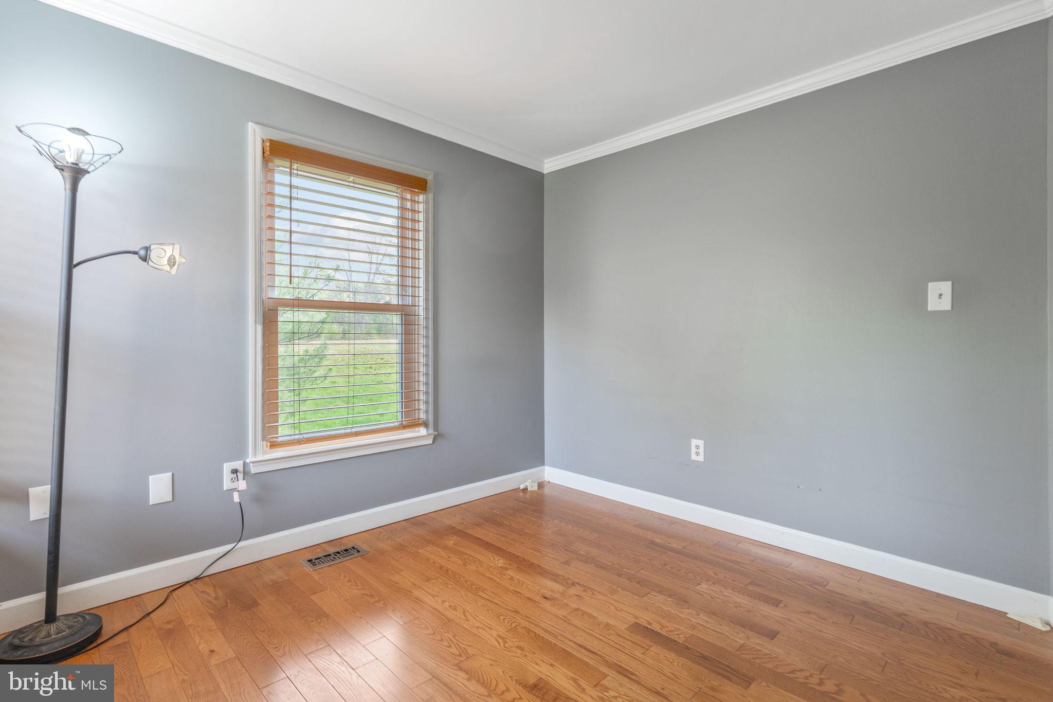 MONTPELIER HILLS - Residential