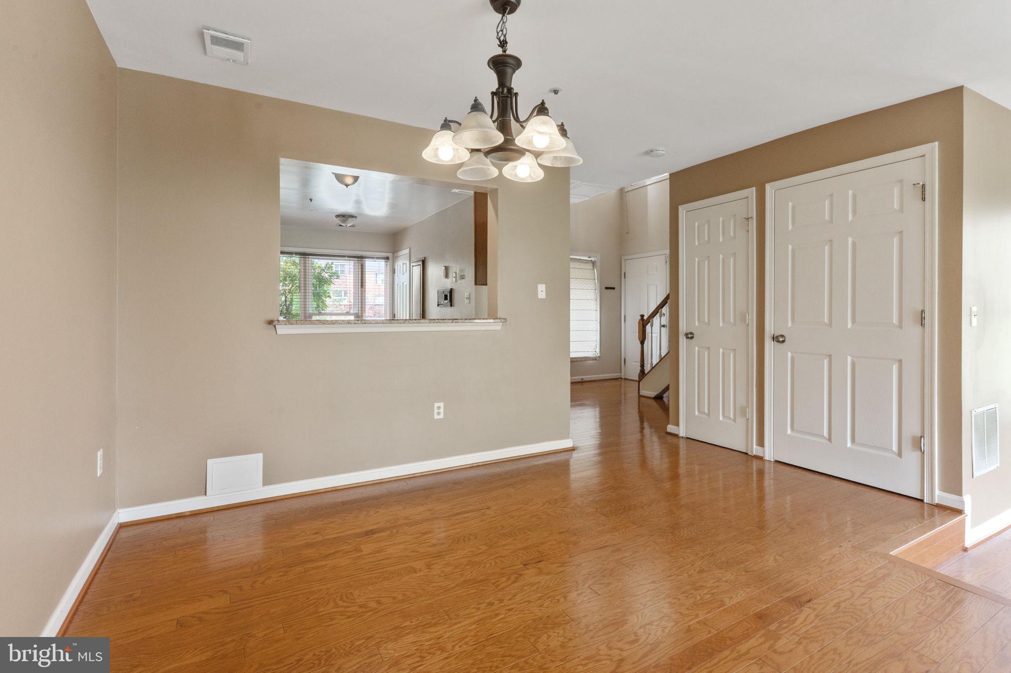 MONTPELIER HILLS - Residential