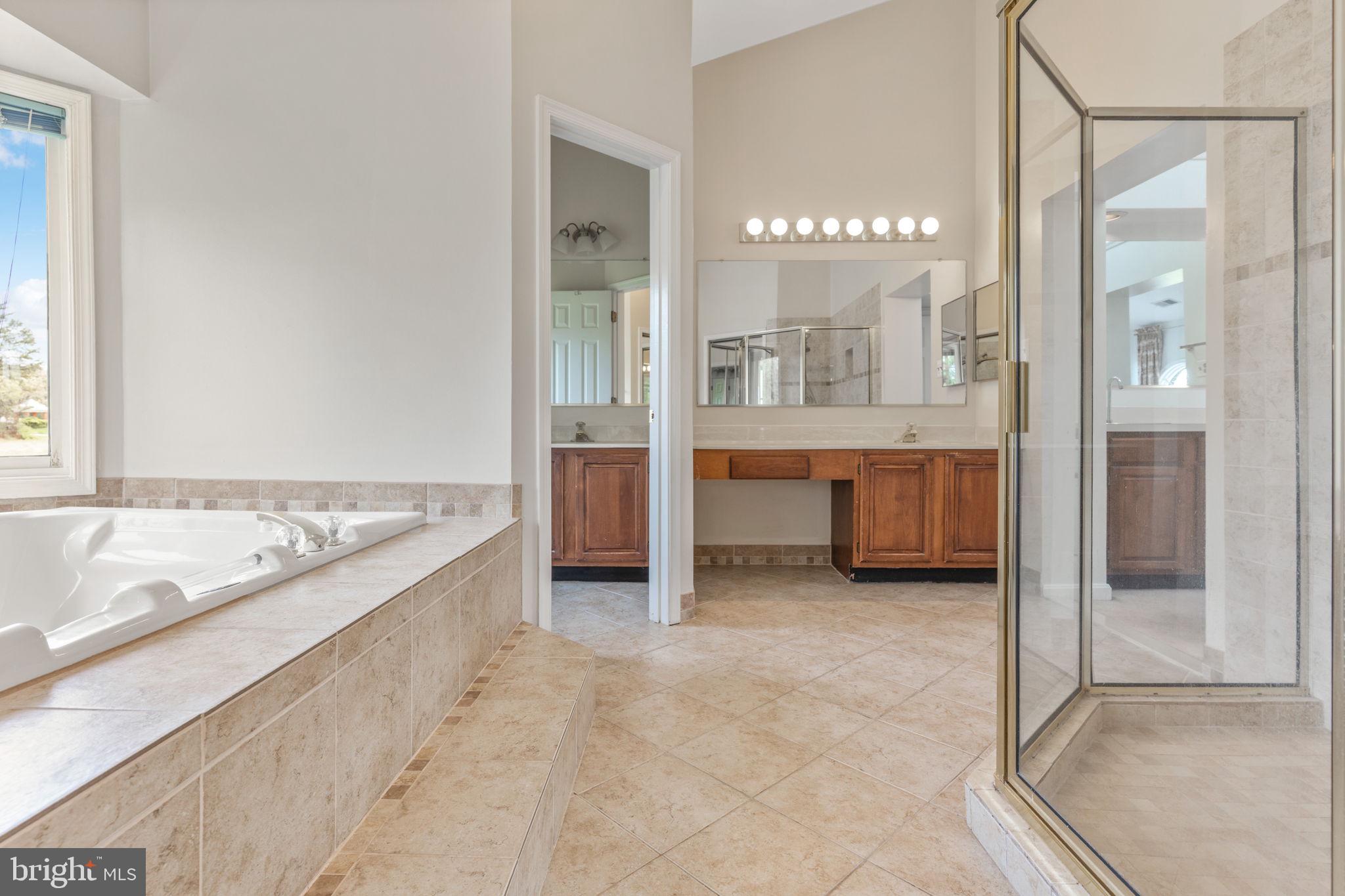 MONTPELIER HILLS - Residential