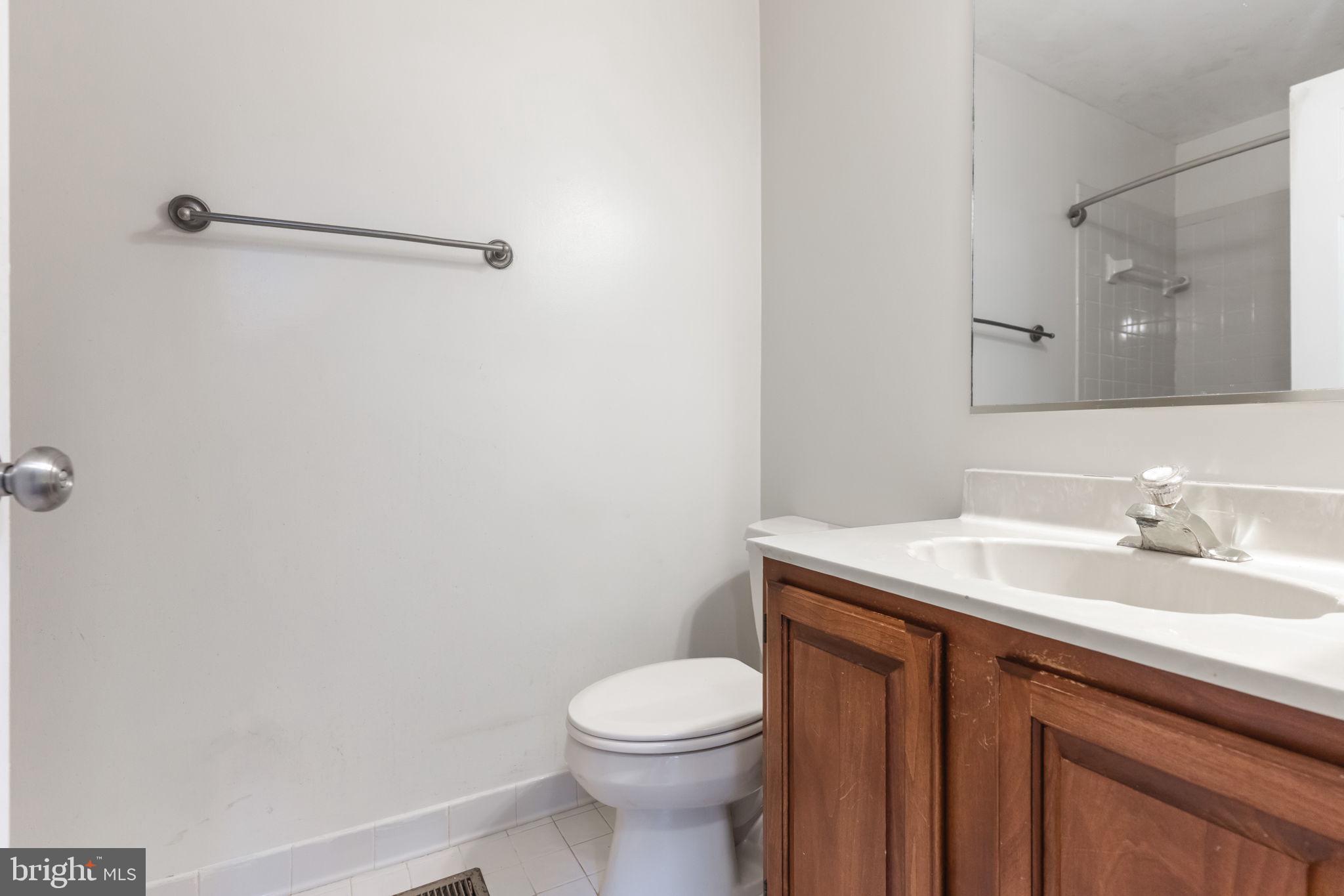 MONTPELIER HILLS - Residential