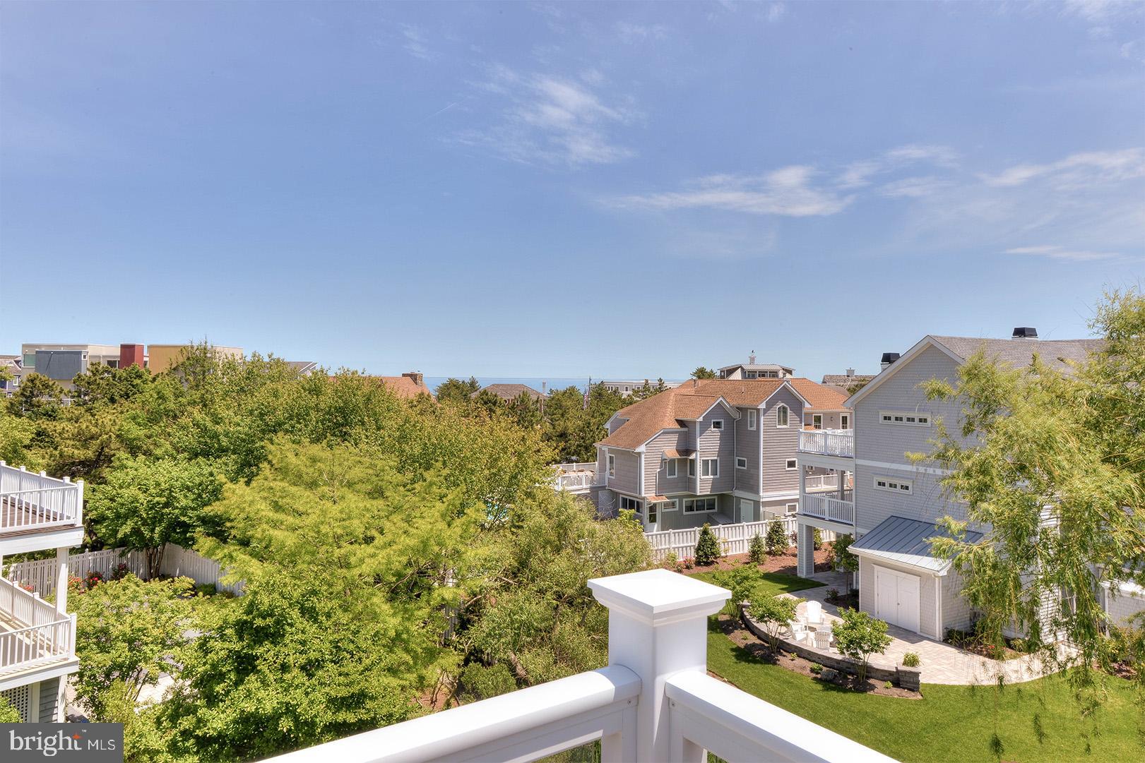 NORTH SHORES - Residential