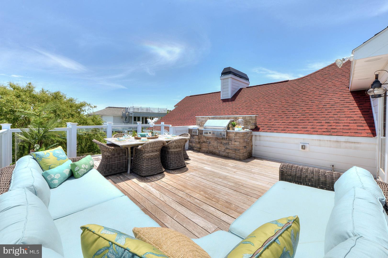 NORTH SHORES - Residential