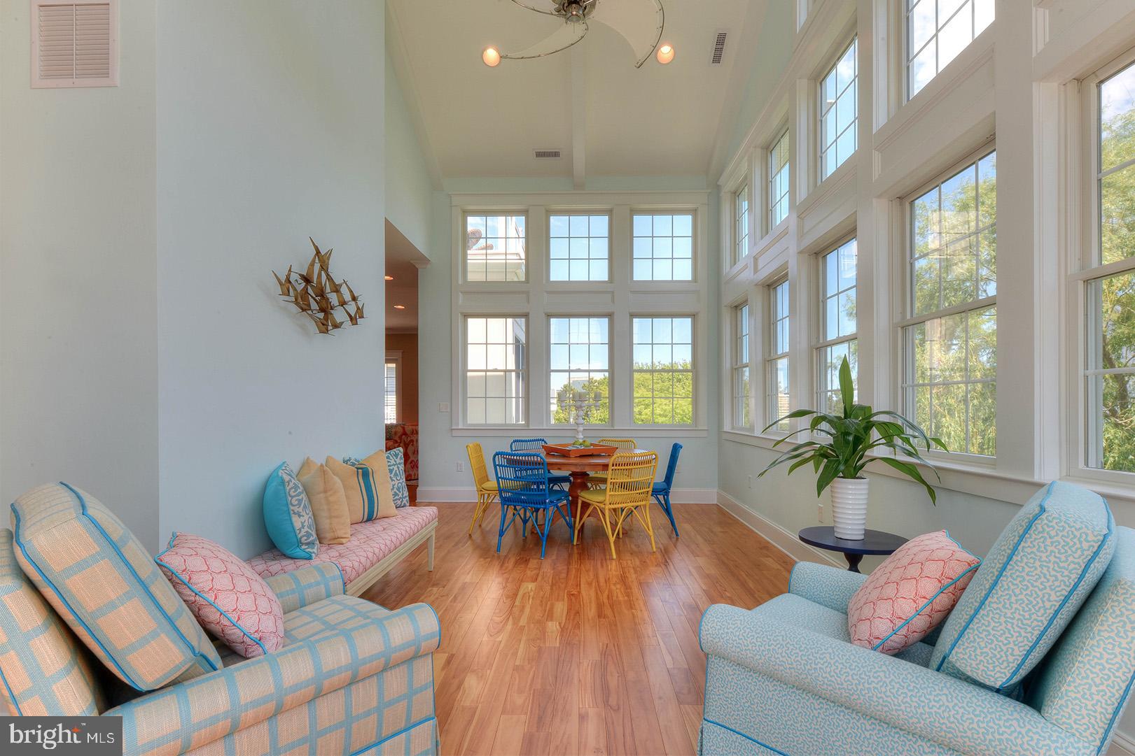 NORTH SHORES - Residential