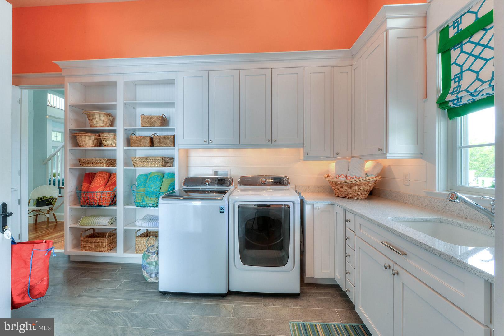 NORTH SHORES - Residential