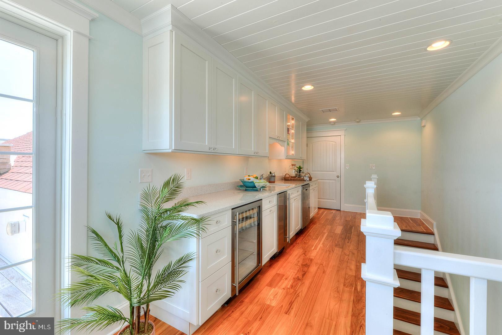 NORTH SHORES - Residential