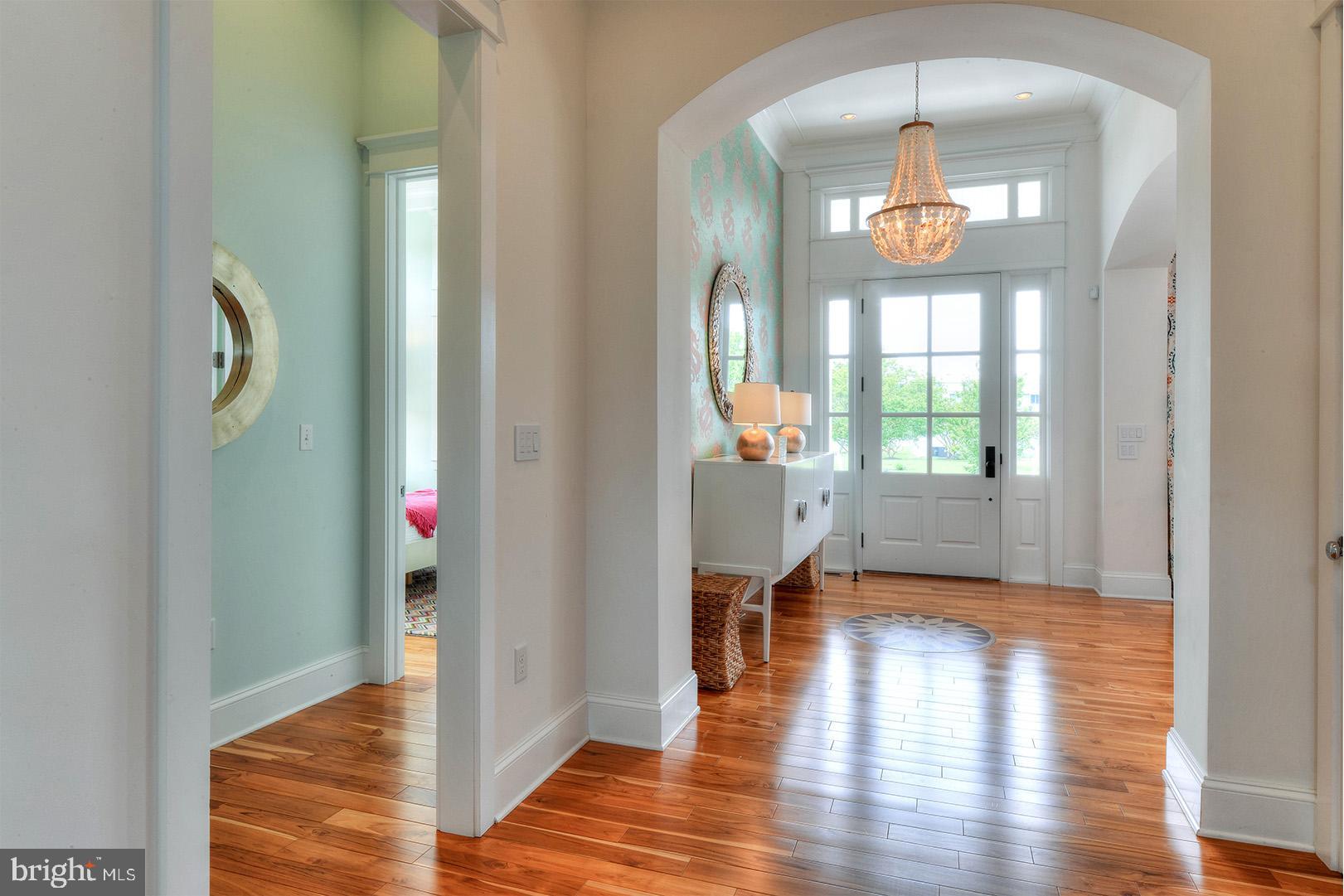 NORTH SHORES - Residential