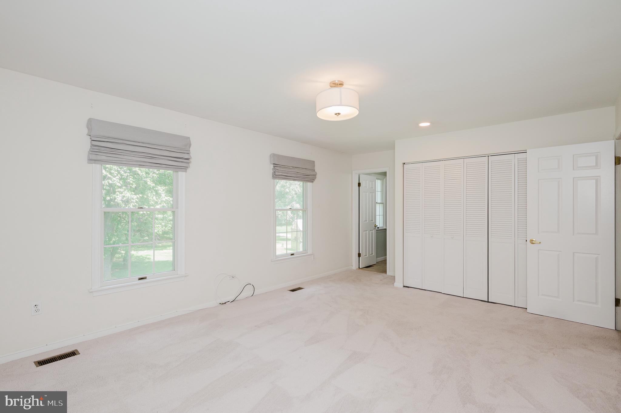 HUNTERS GLEN - Residential