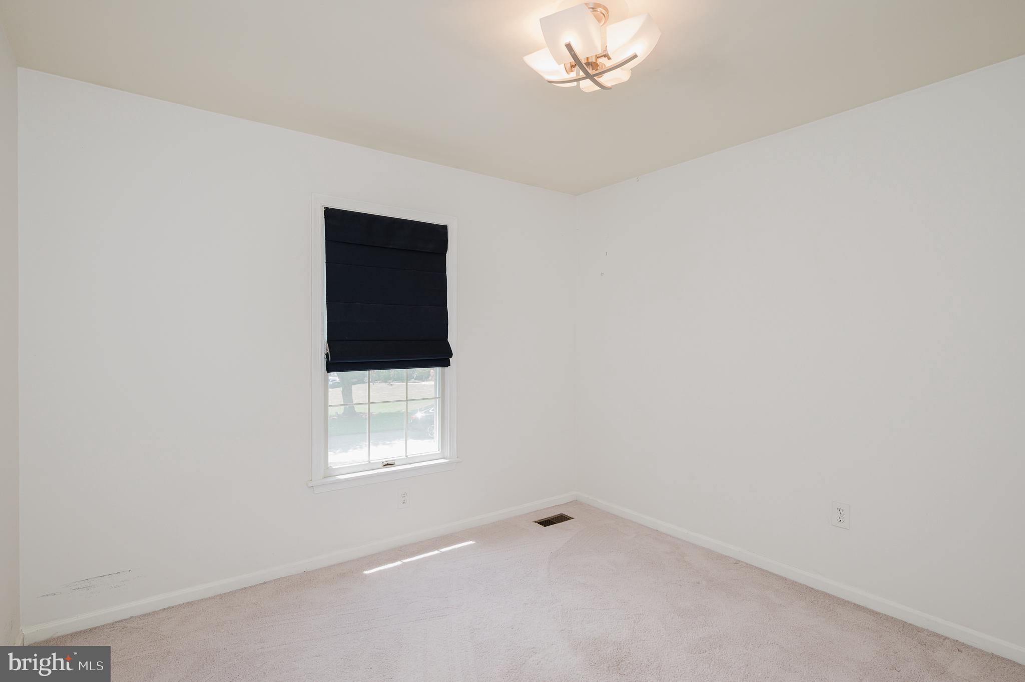 HUNTERS GLEN - Residential