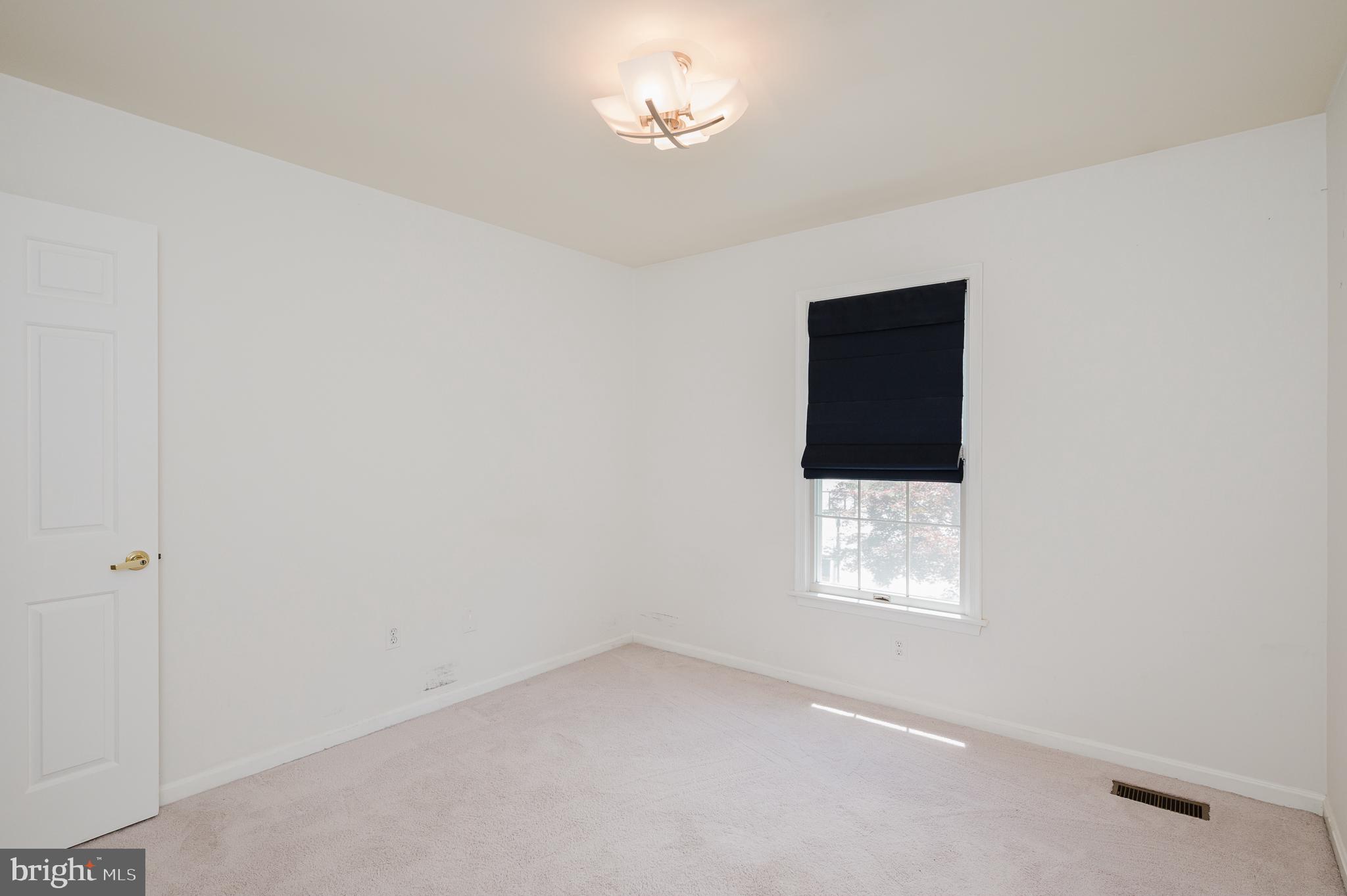 HUNTERS GLEN - Residential