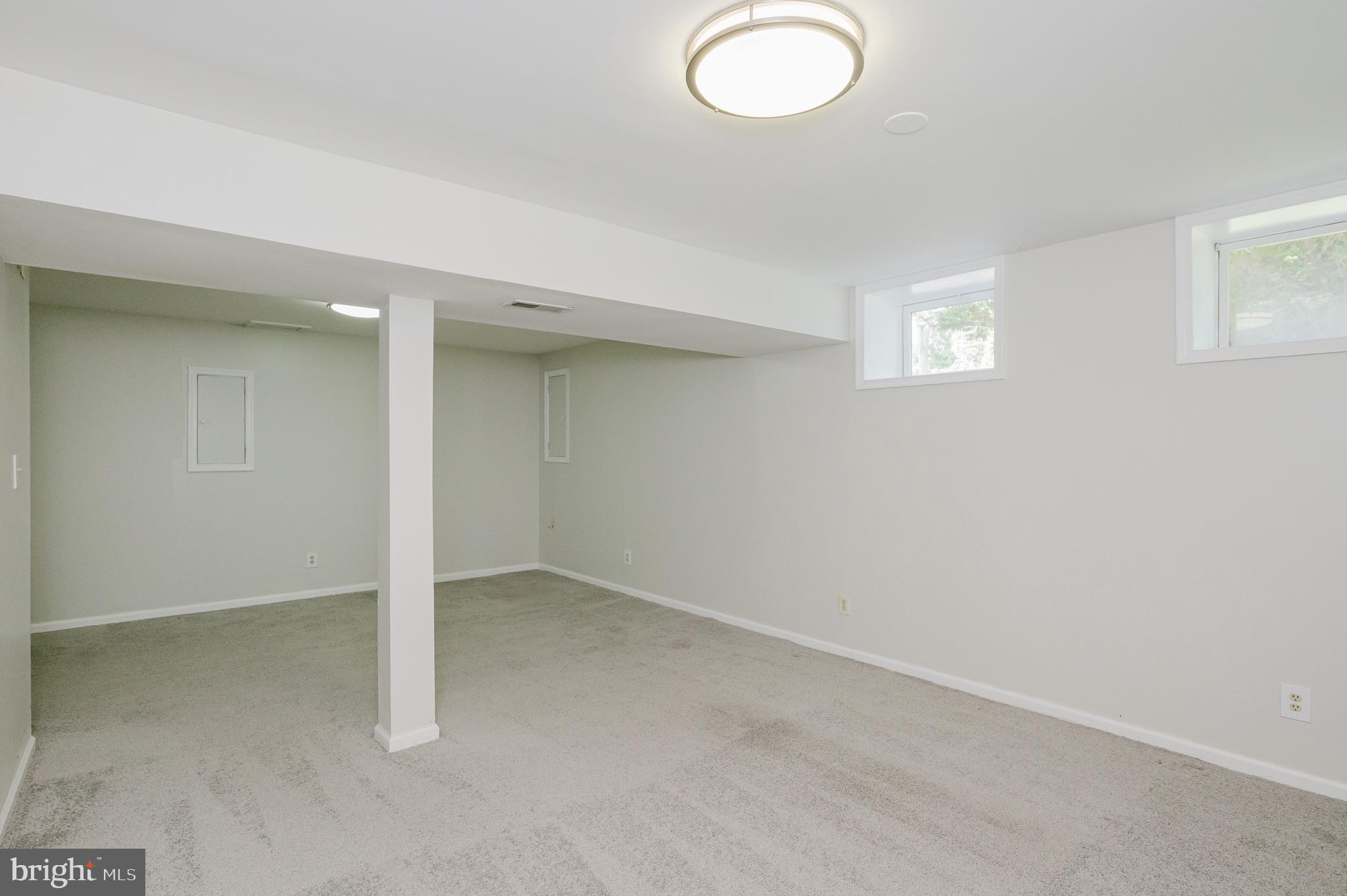 HUNTERS GLEN - Residential