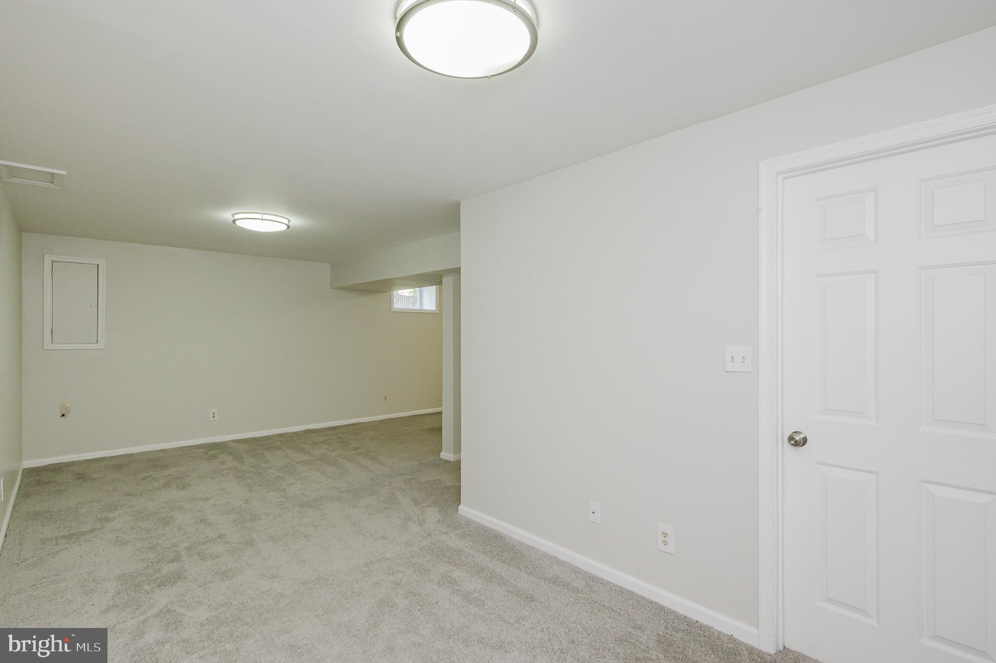HUNTERS GLEN - Residential