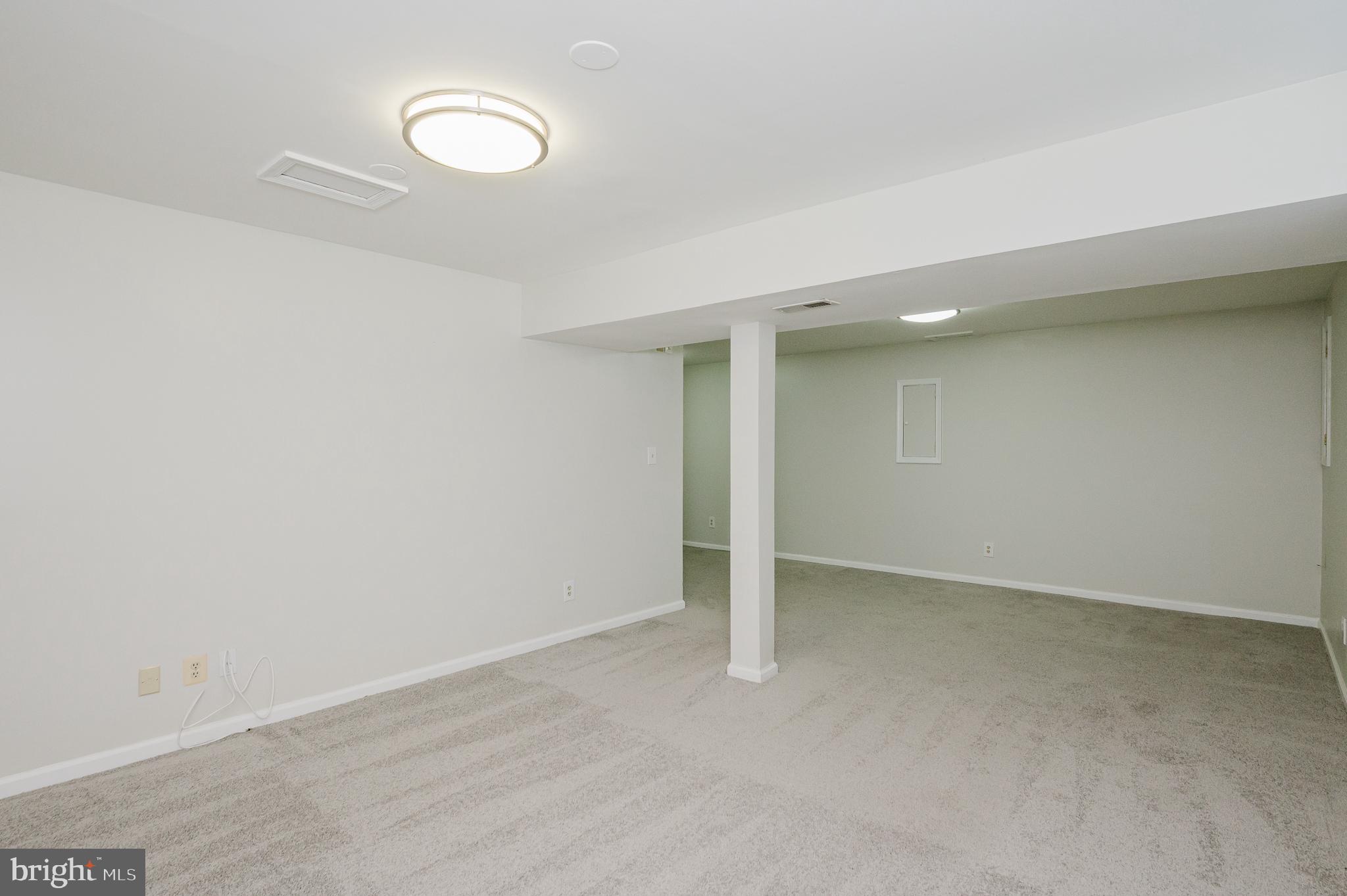 HUNTERS GLEN - Residential
