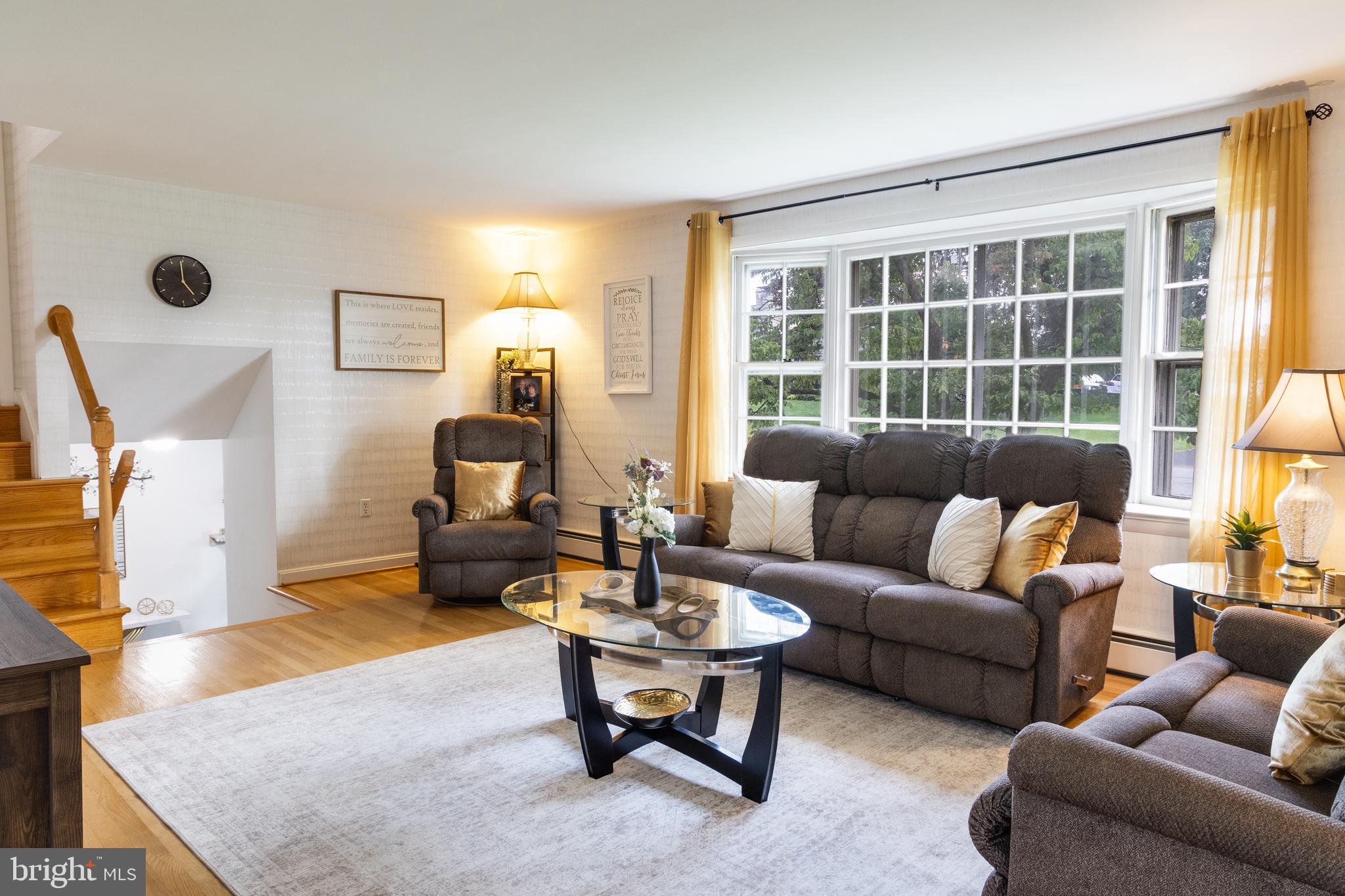 1127 RICHMOND ROAD