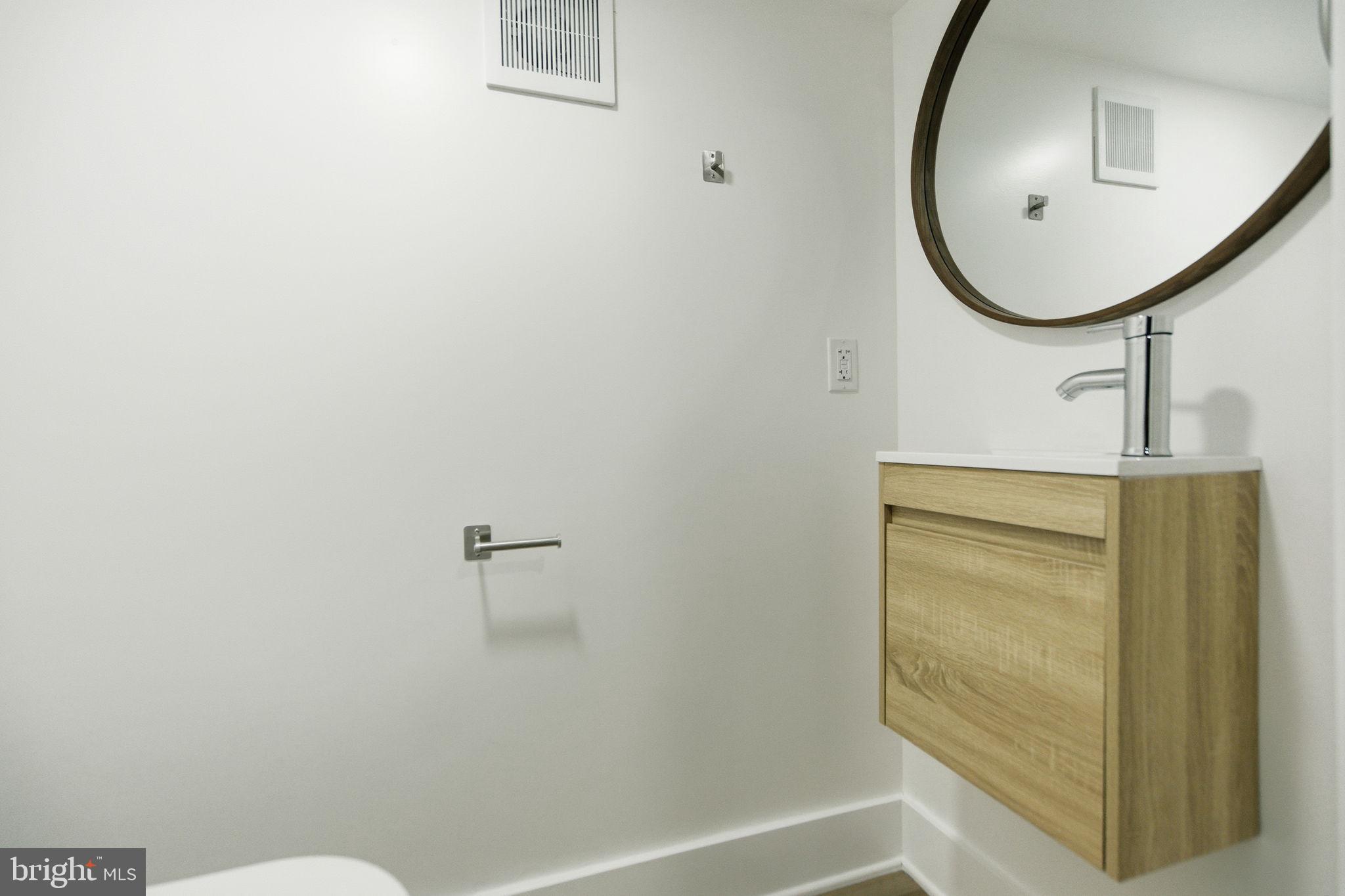 BRIDESBURG - Residential