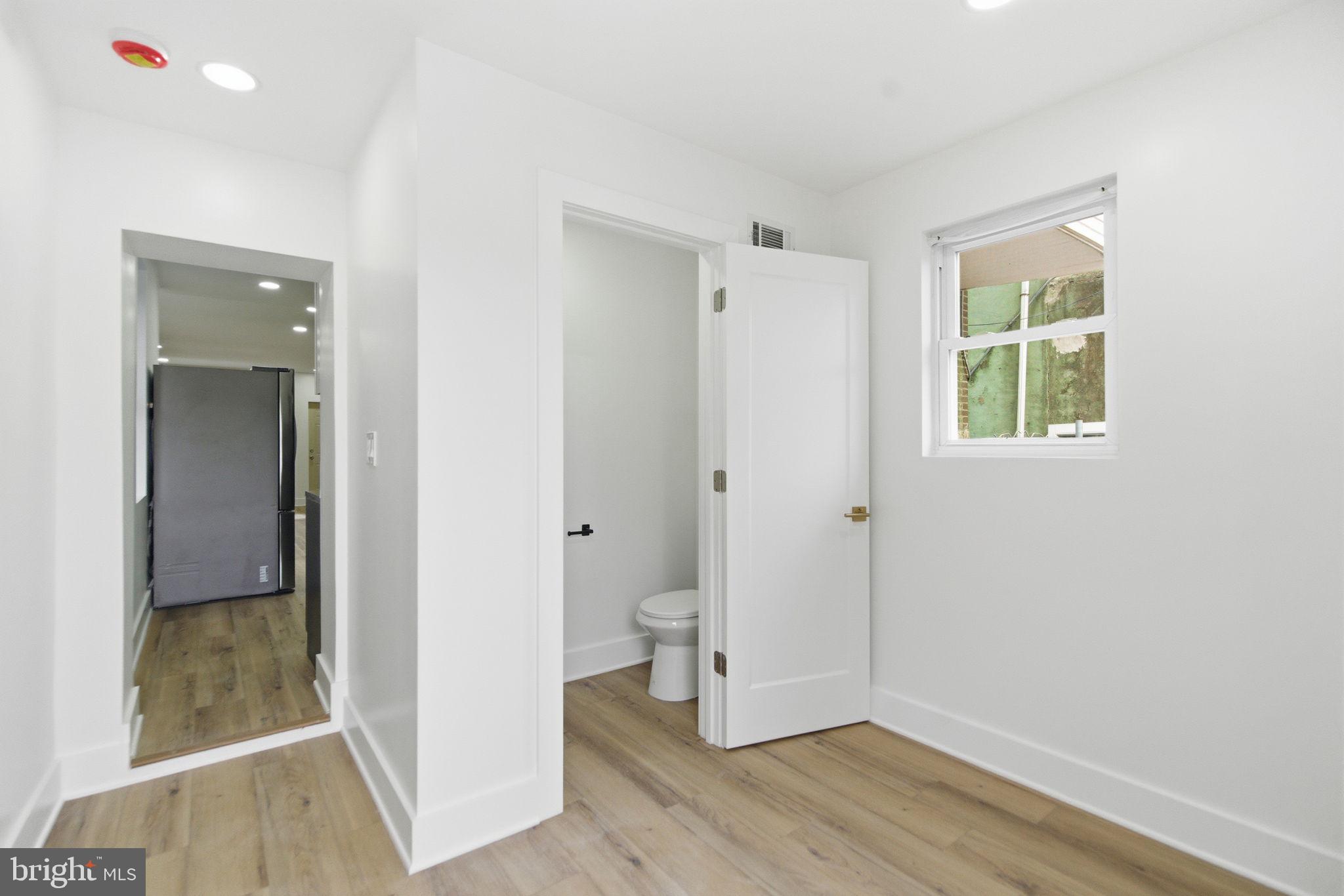 BRIDESBURG - Residential