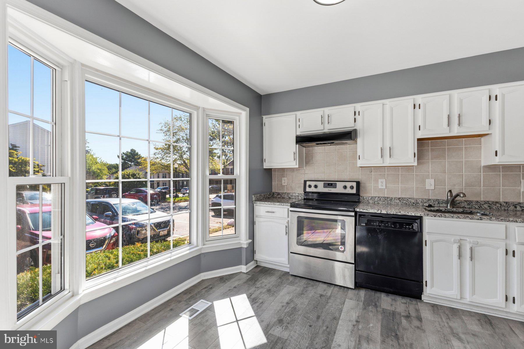 5416 NEW LONDON PARK DRIVE