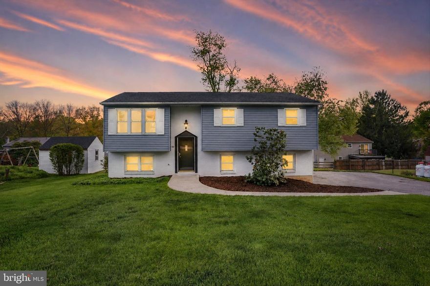 Step inside this well-maintained bi-level home offering a functional layout and modern updates designed for comfortable living. The main level features an open-concept living and kitchen area, creating a bright and inviting space ideal for everyday living and entertaining. The updated kitchen is equipped with granite countertops, brand-new appliances, and ample cabinetry, providing both style and practicality.

The home includes three bedrooms and one full bathroom on the main level. The lower level offers a spacious, flexible area that can be used as a family room, home office, or recreation space, and an additional half bathroom for added convenience.

Additional highlights include an attached one-car garage and a layout that maximizes usable space throughout the home. Conveniently located near local amenities, this property presents a great opportunity for buyers seeking a move-in-ready home with modern updates.

Schedule your private showing today to see all this home has to offer.