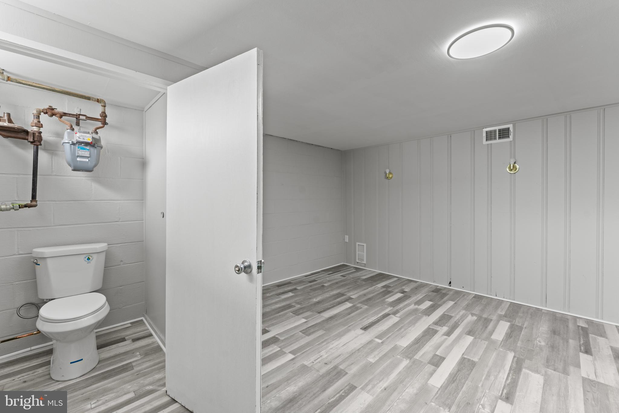 FRANKFORD - Residential