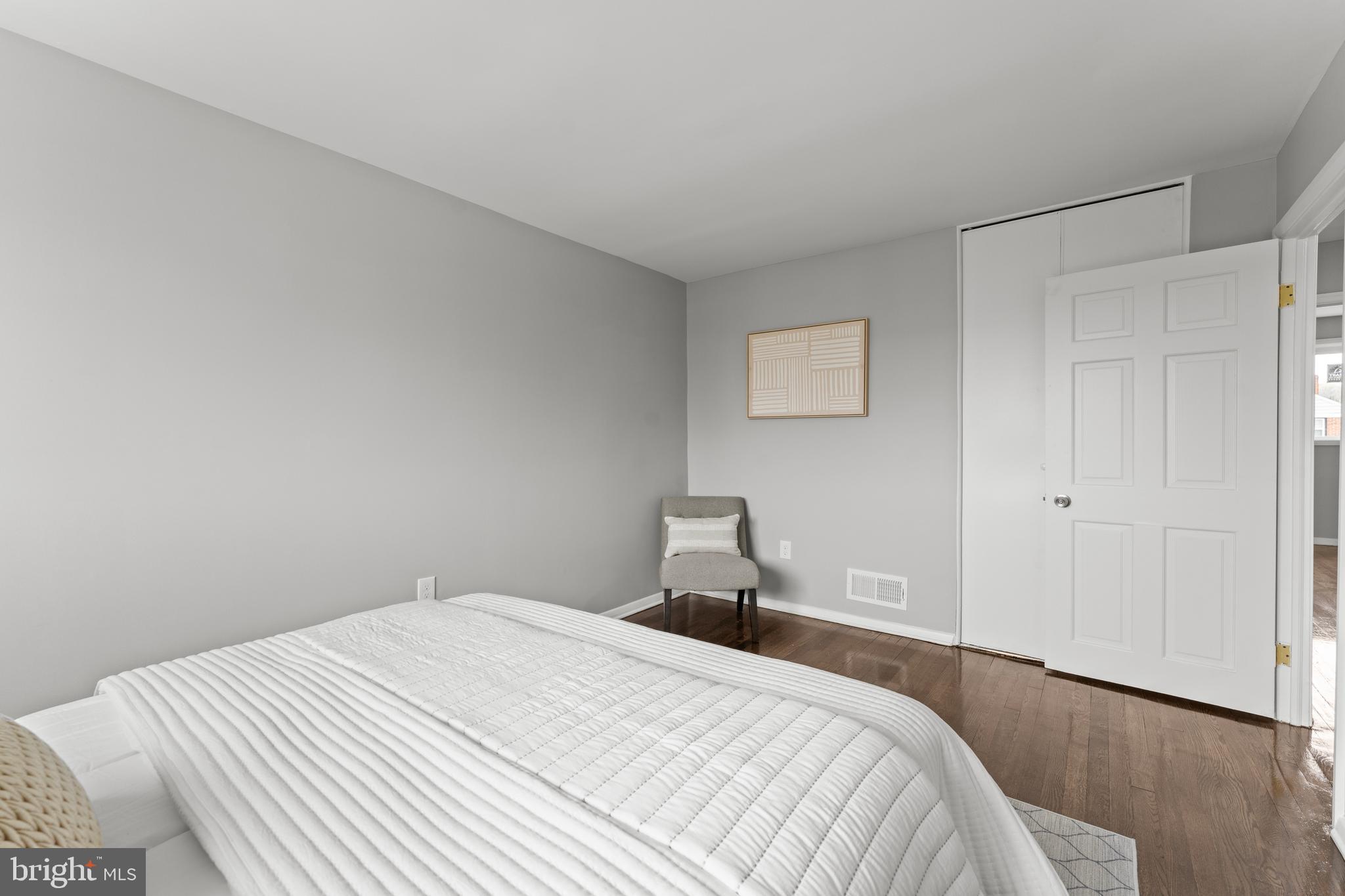 FRANKFORD - Residential