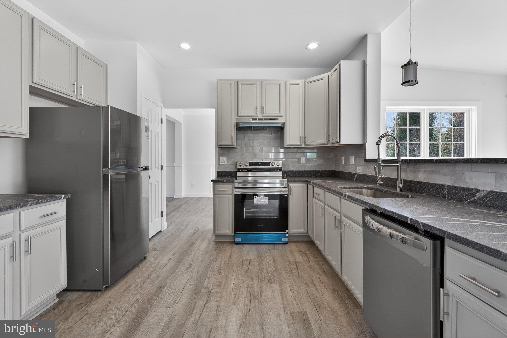 THE MEADOWS - Residential