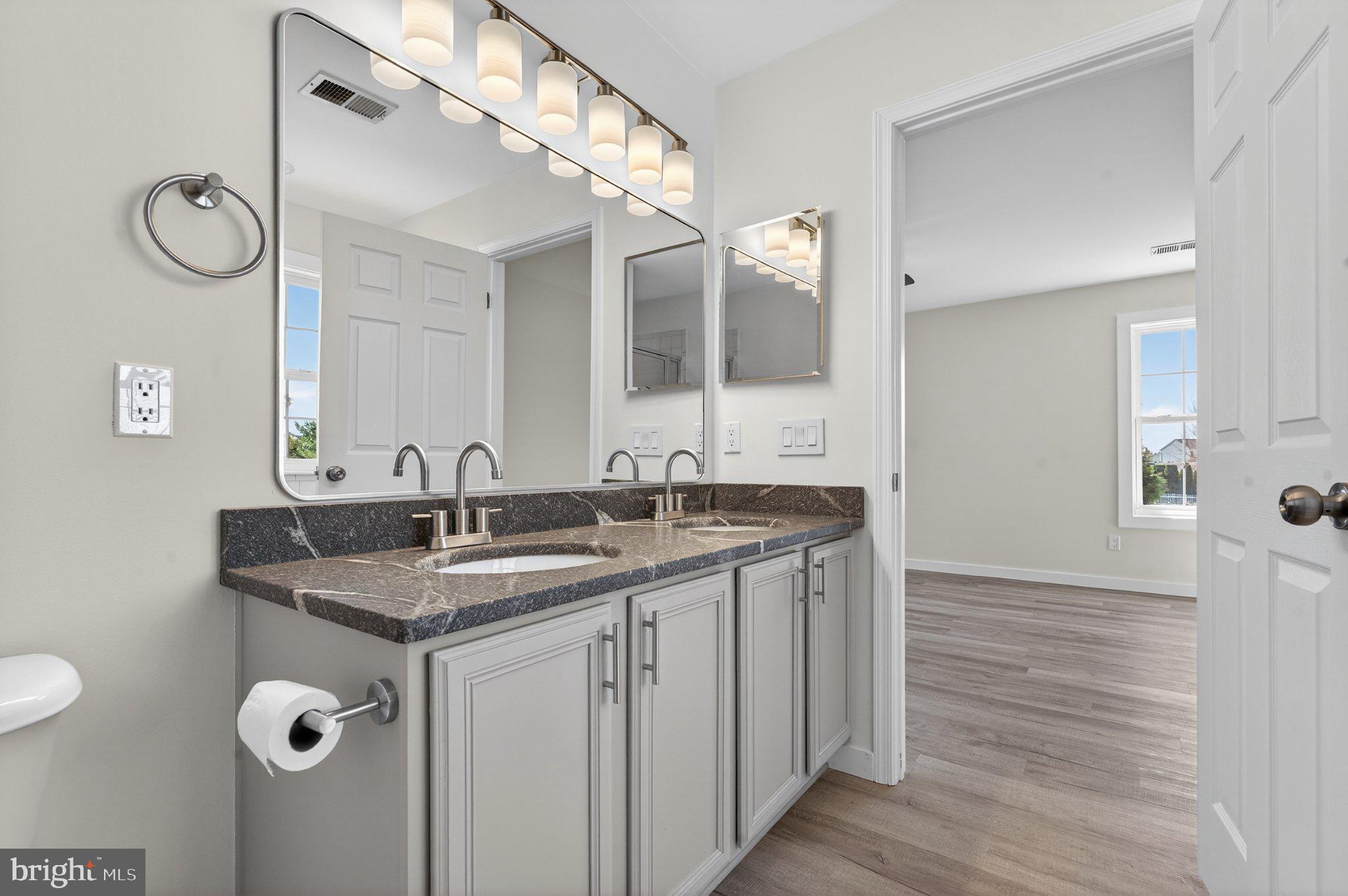 THE MEADOWS - Residential