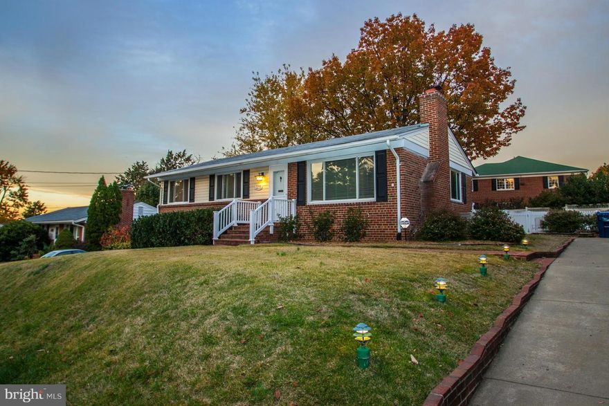 Complete renovation on this close-in Rambler.  3BR 2BA, updated kitchen & baths, living room w/ gas FP, refin hardwood floors, recessed lighting, rec room with built-ins. Fenced yard, brink patio, pond w/waterfall and shed.  Convieniently located near Bradlee shopping and i395.