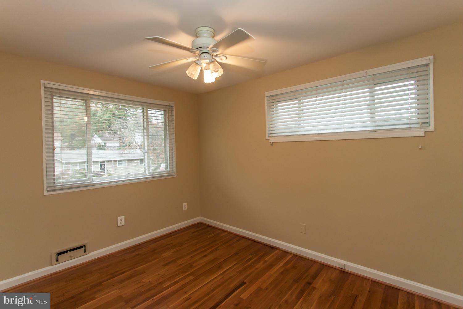 BRAD LEE HOMES - Residential