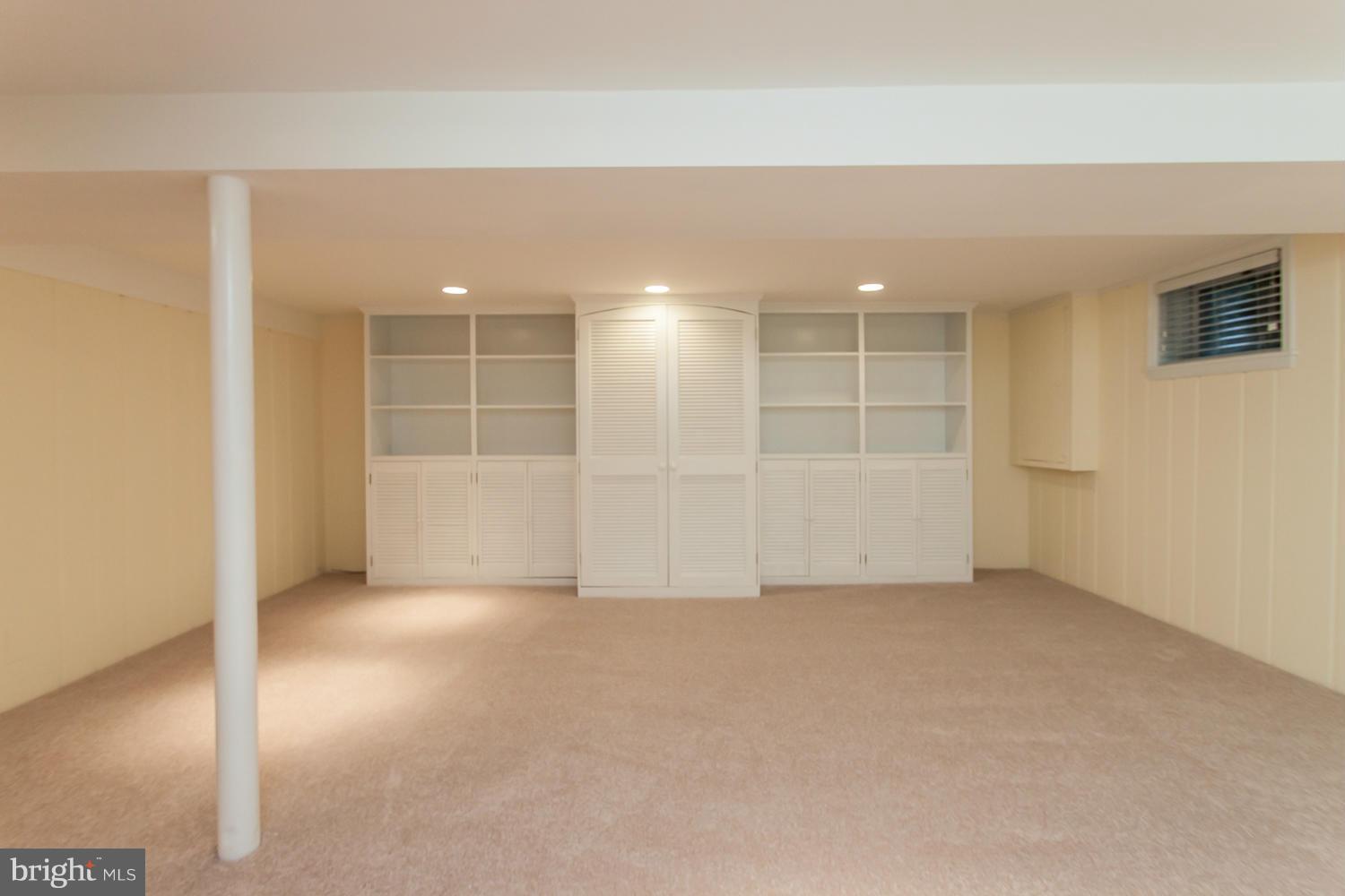 BRAD LEE HOMES - Residential