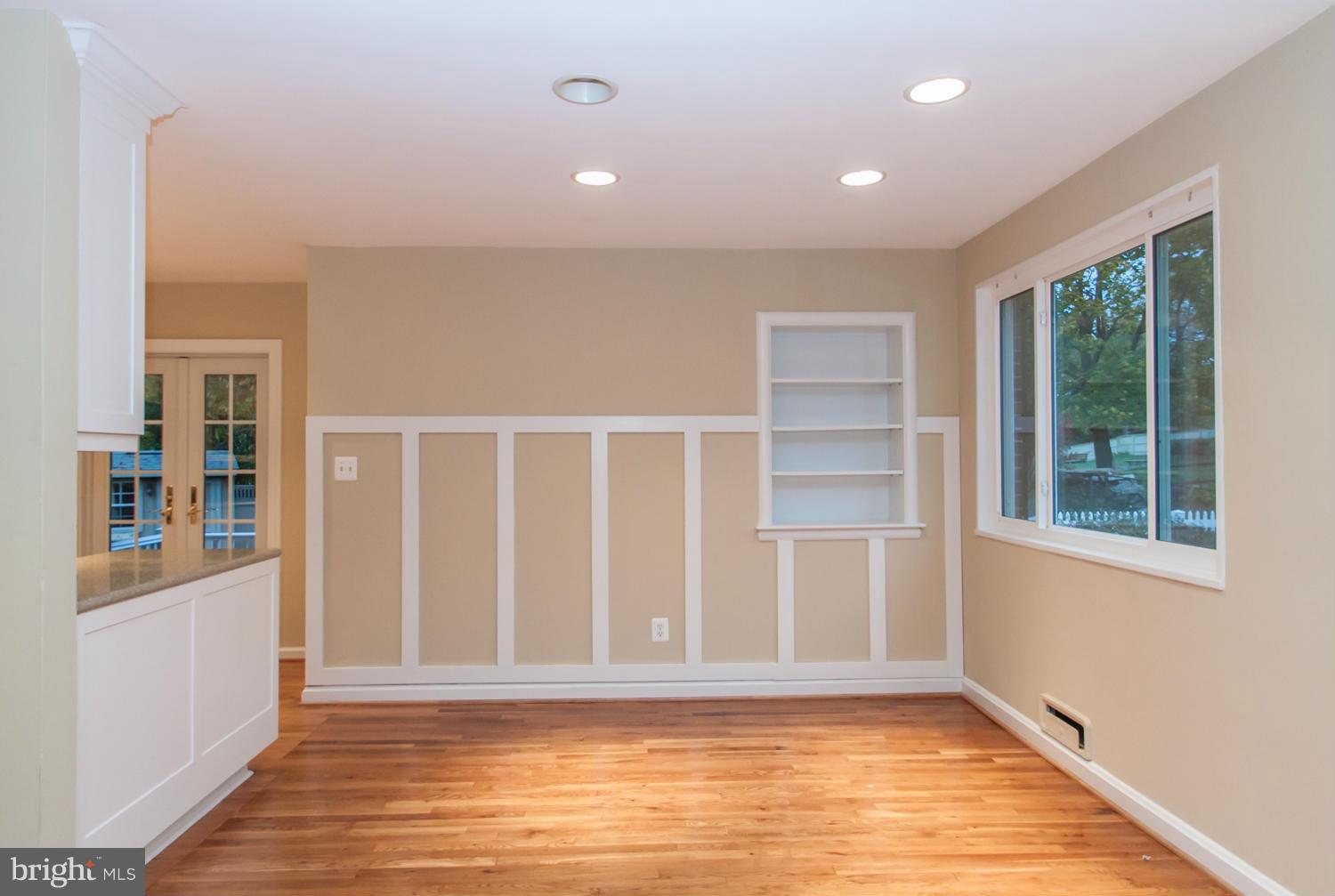 BRAD LEE HOMES - Residential