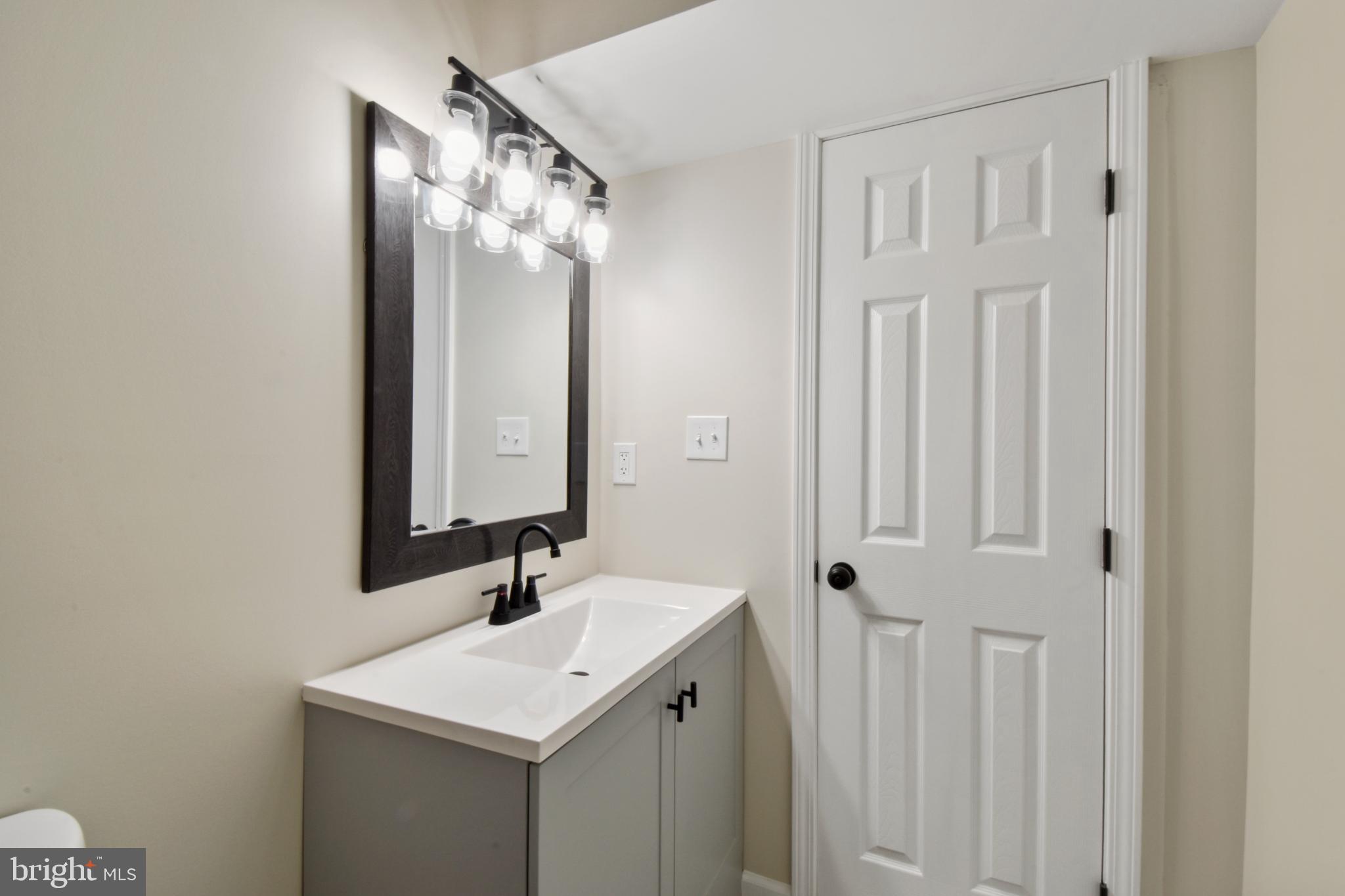 ROYAL VIEW ESTATES - Residential