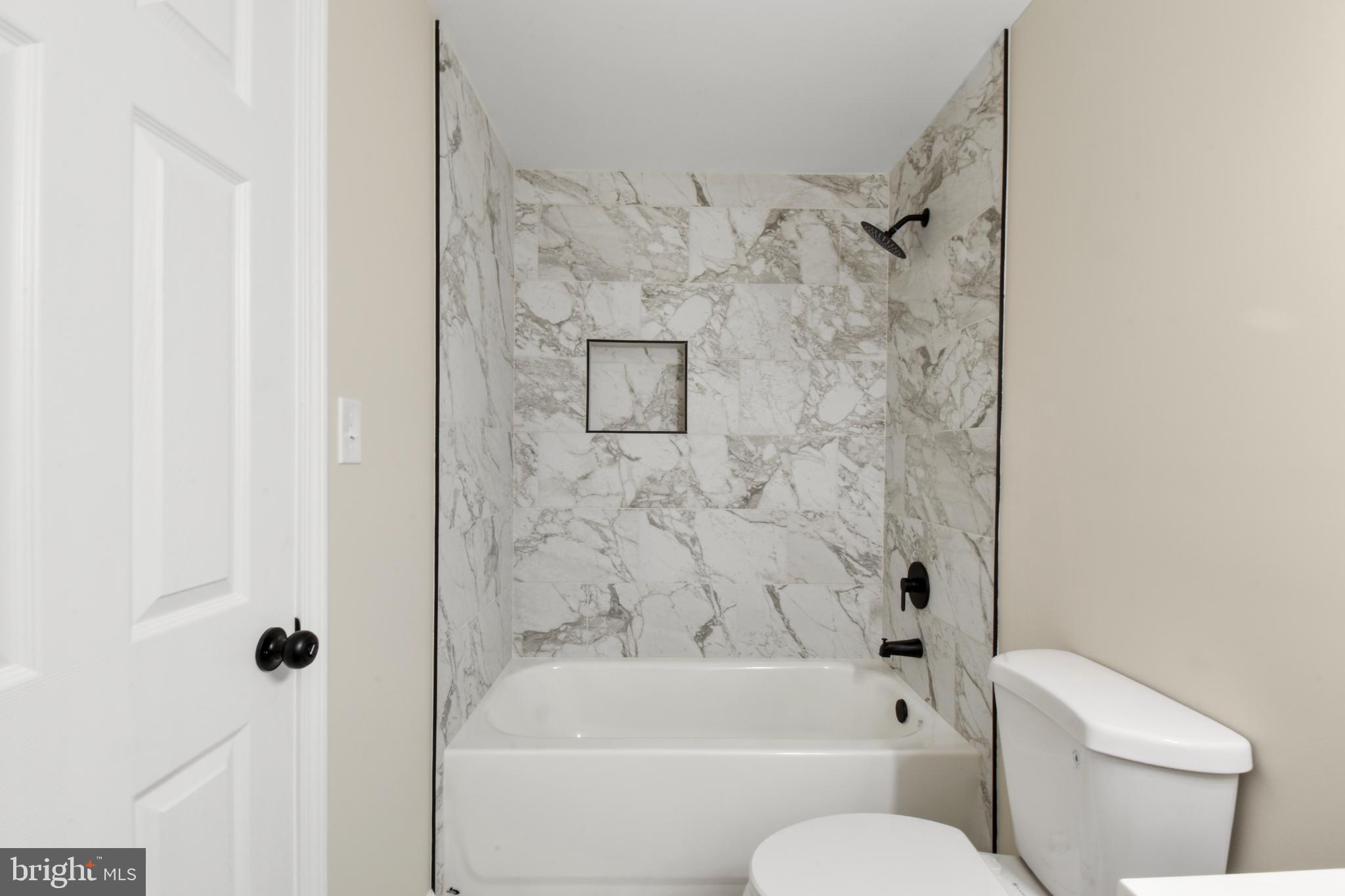 ROYAL VIEW ESTATES - Residential