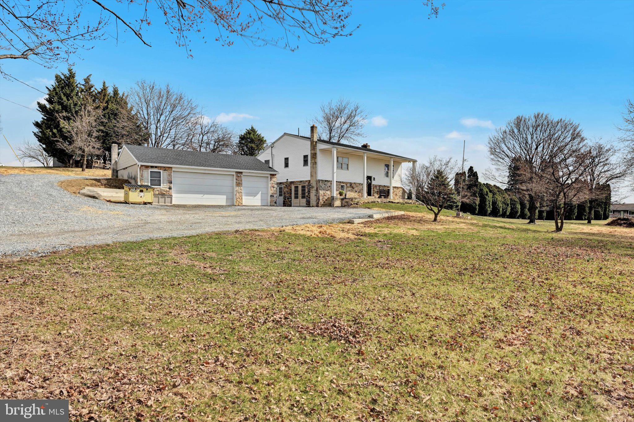 913 PINE GROVE ROAD