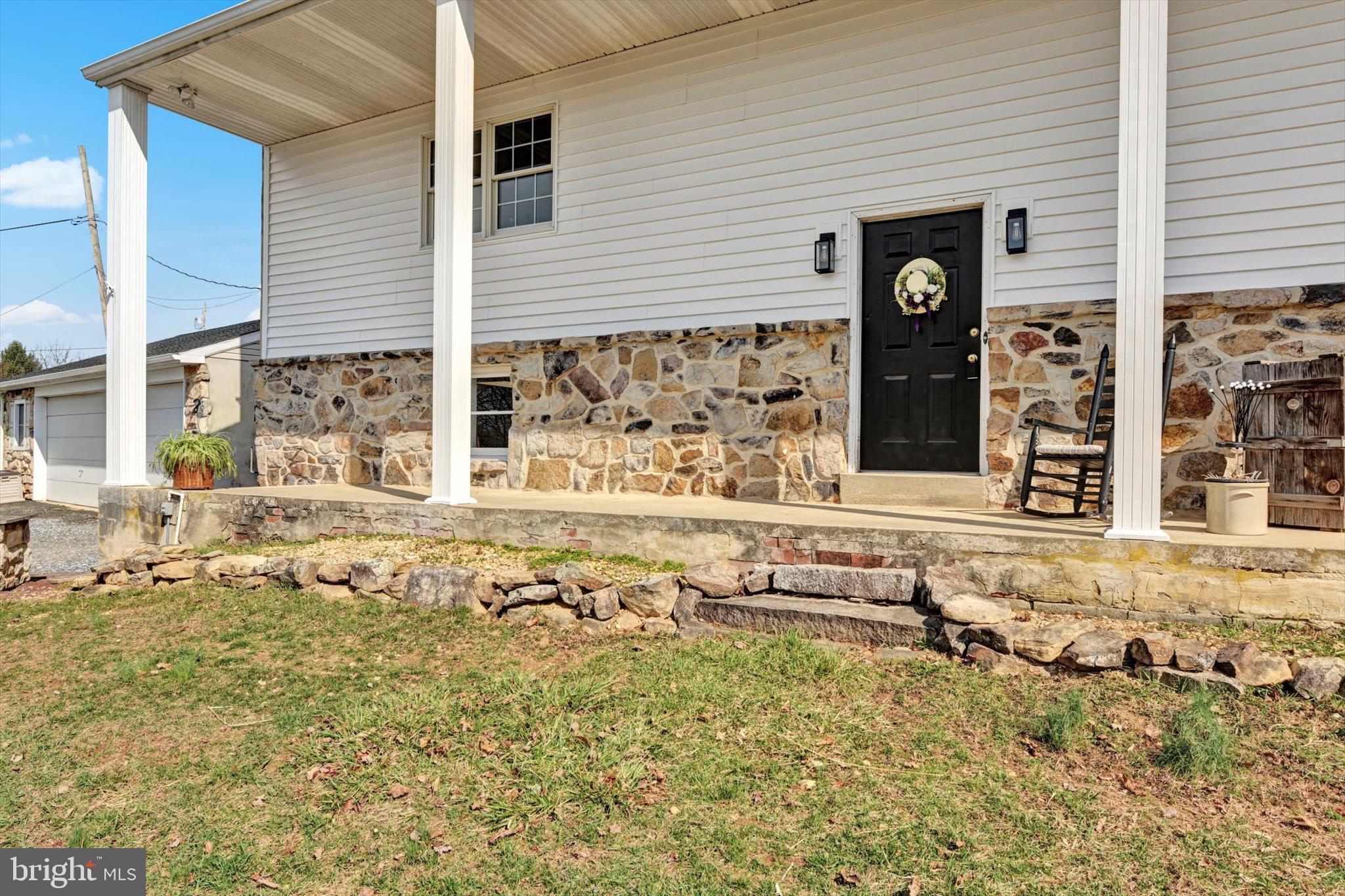 913 PINE GROVE ROAD