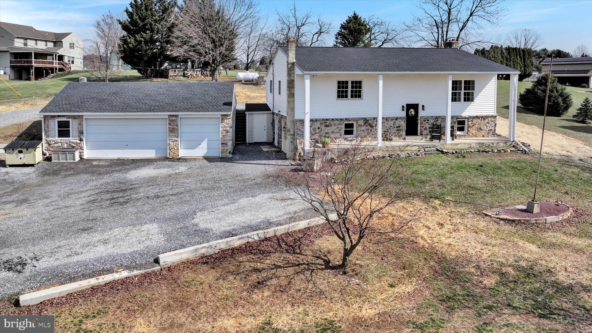 913 PINE GROVE ROAD