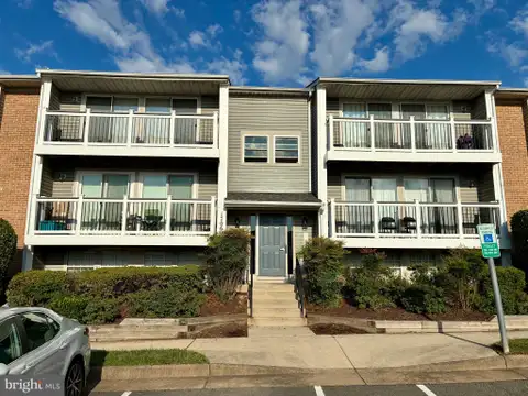 MLS: VAPW2126718
