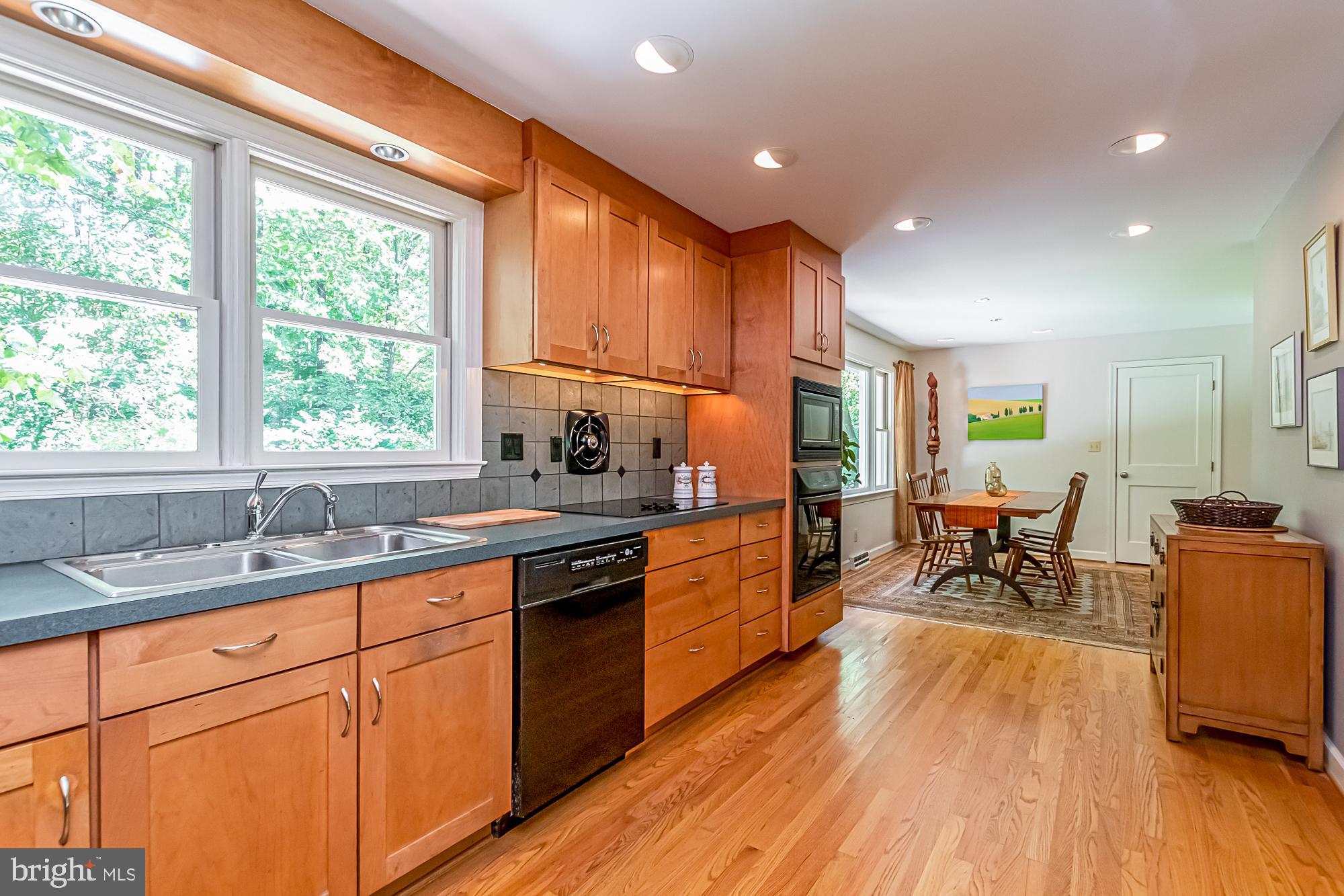 HAMPTON - Residential